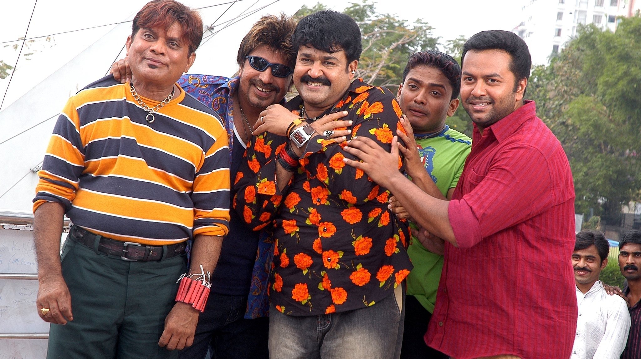 Chotta Mumbai Background