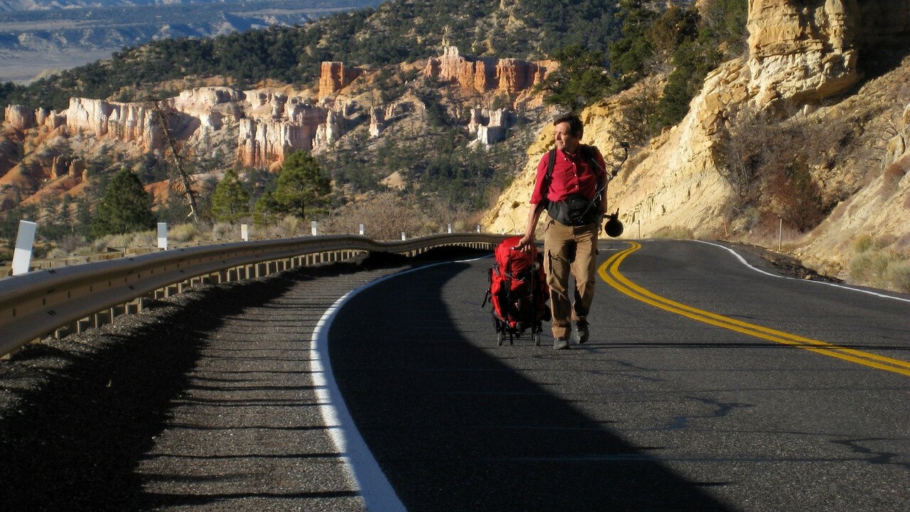 Hollywood, I'm Sleeping Over Tonight Background