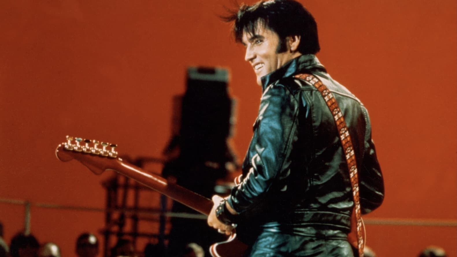 Return of the King: The Fall and Rise of Elvis Presley Background