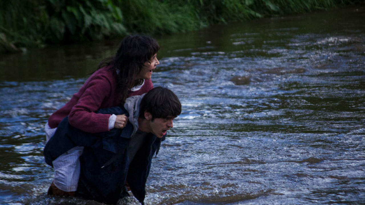 Una Madre Background