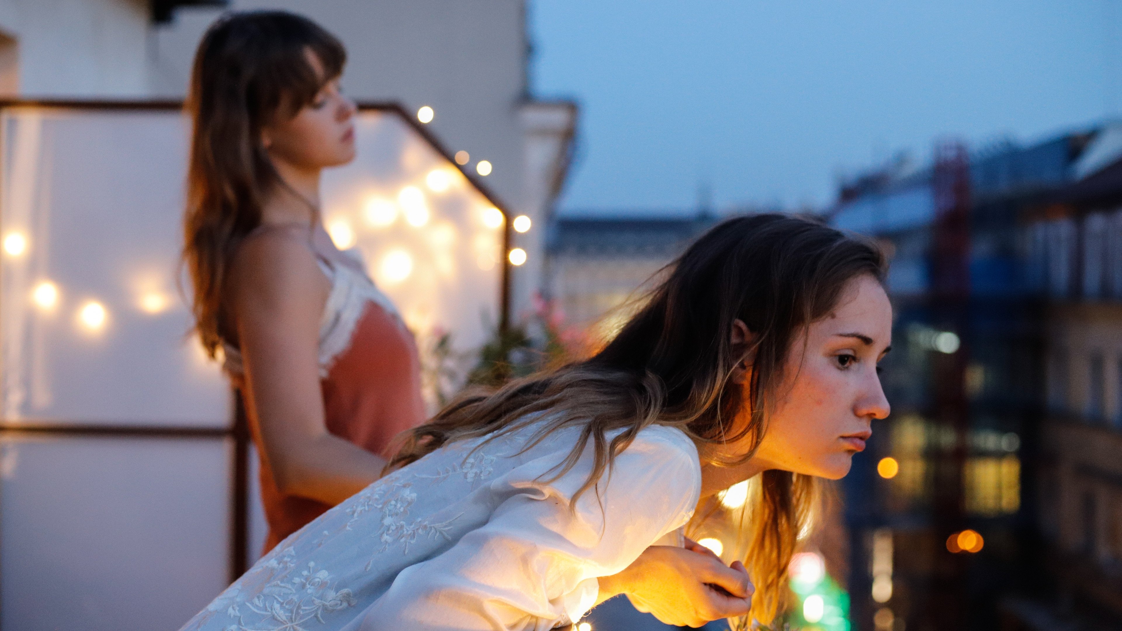 George the Dog, Refugee Background