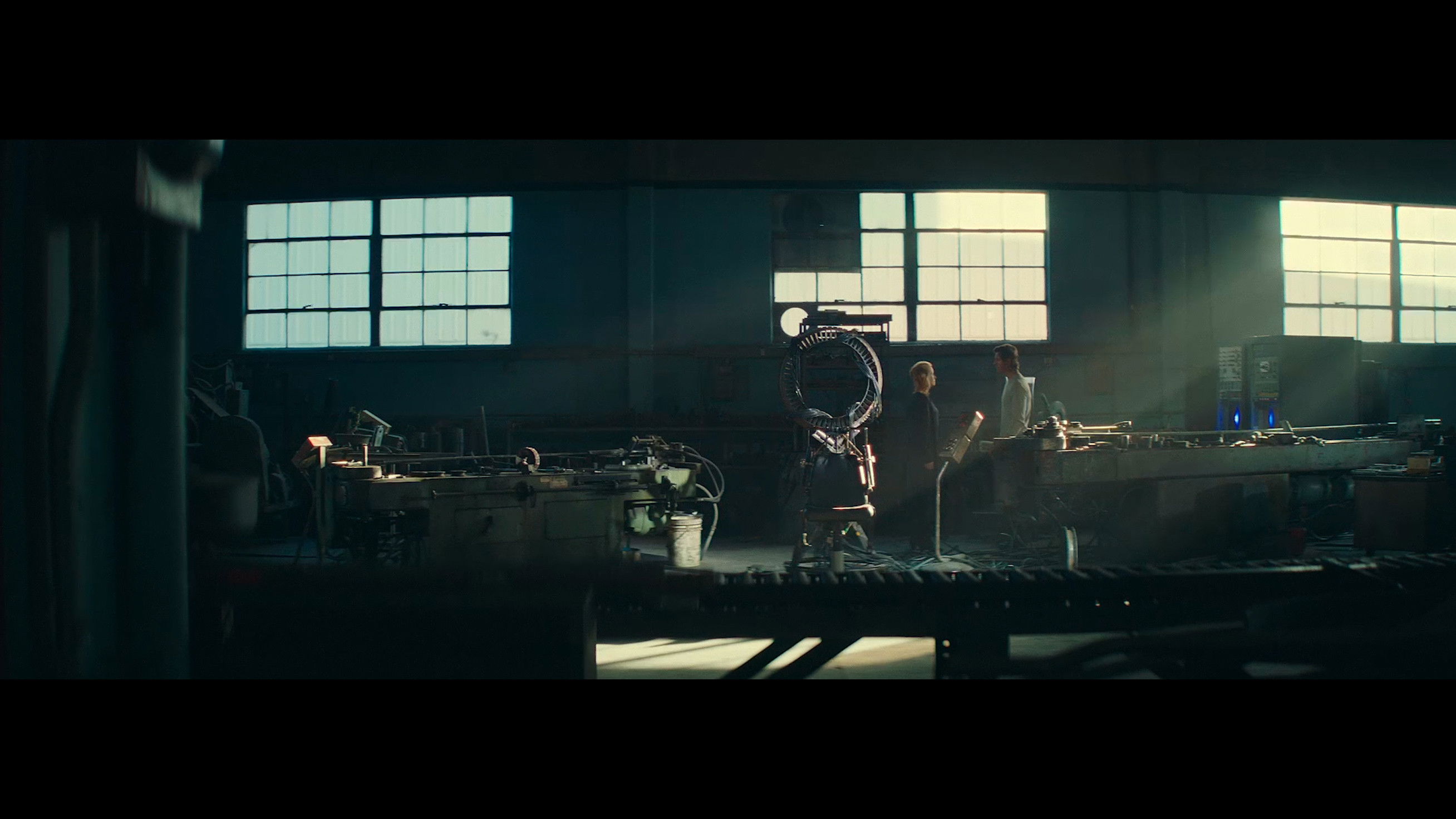 (Dis)connected Background