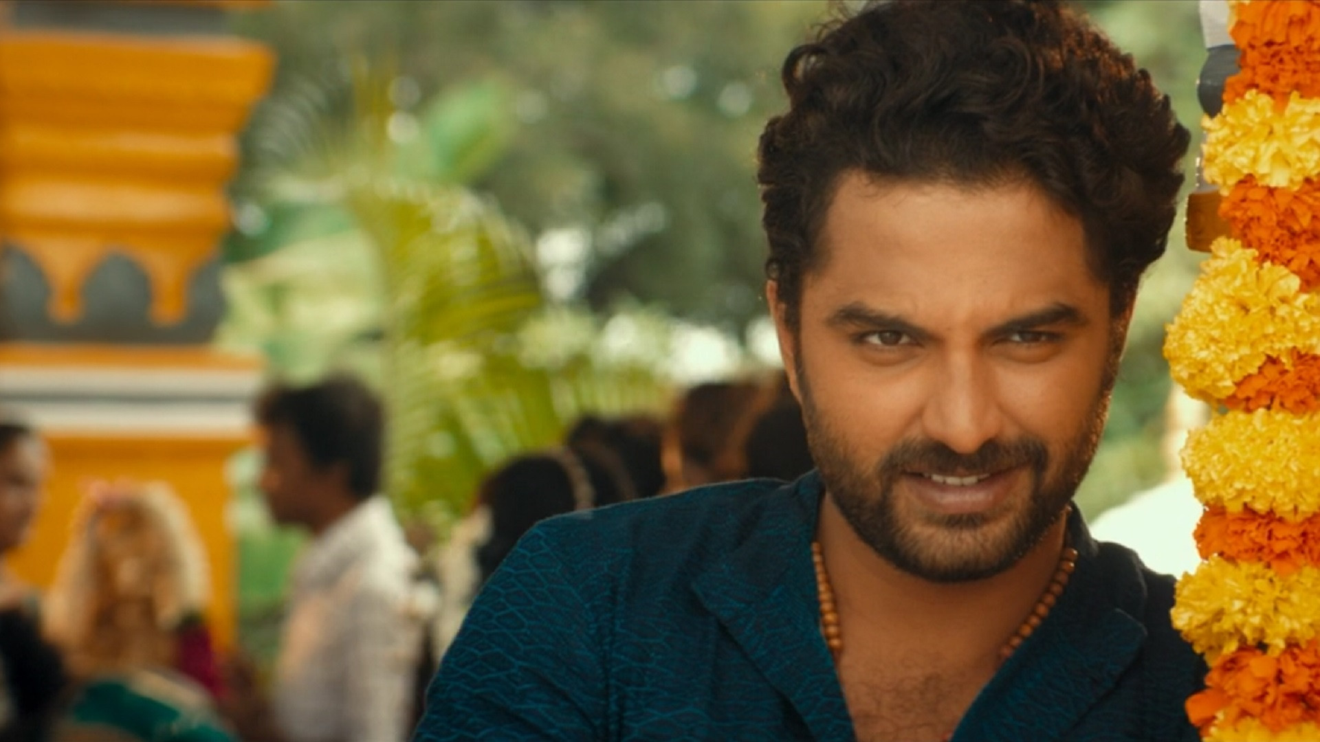 Falaknuma Das Background