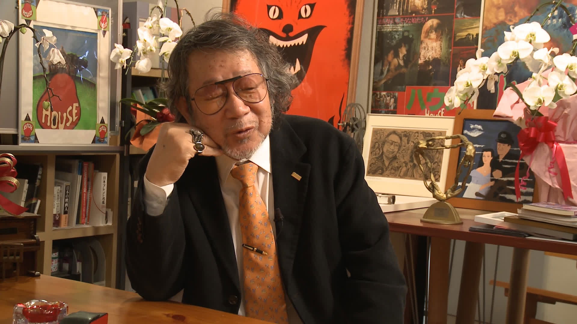 Constructing a House Background