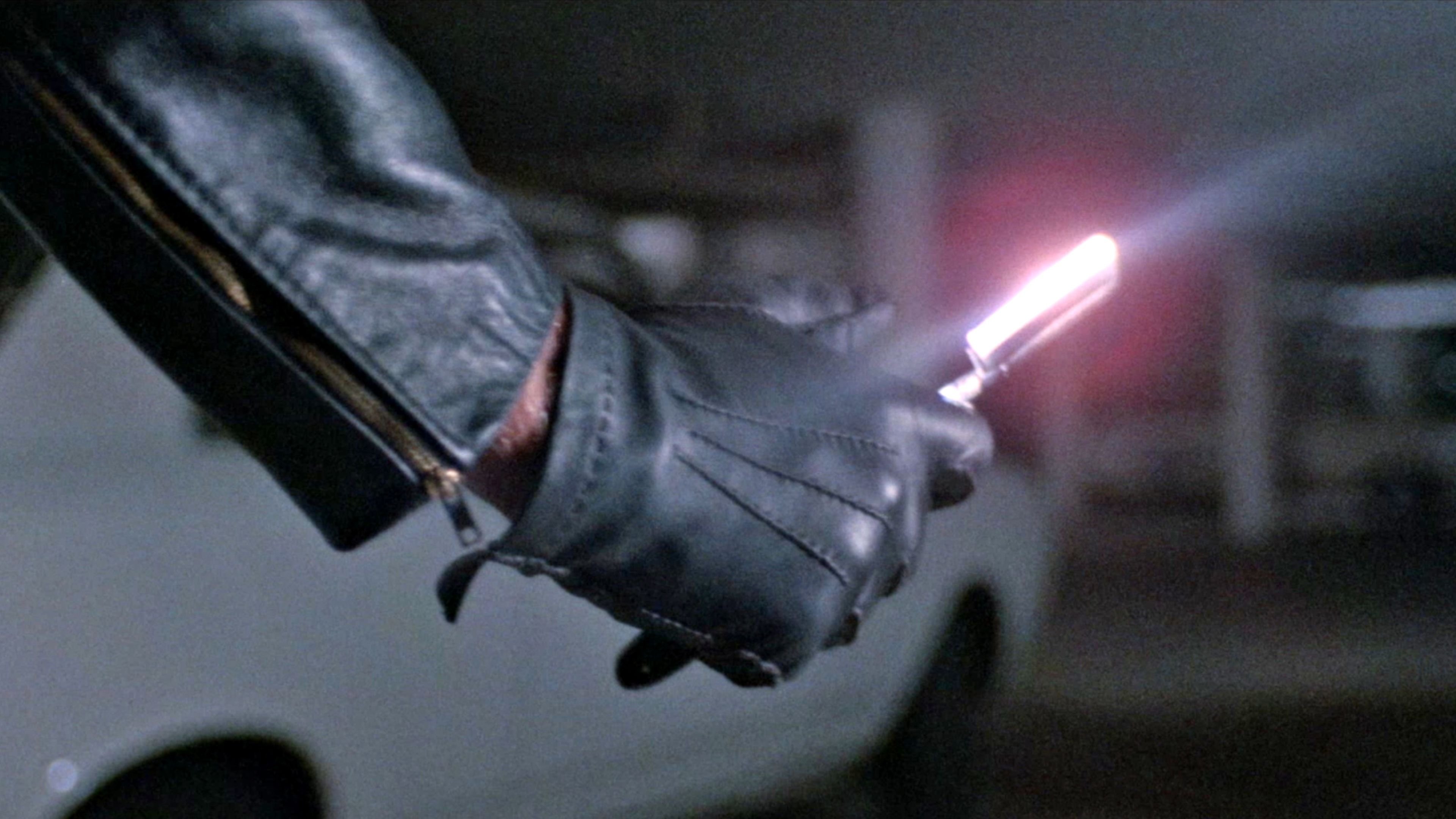 The Strange Vice of Mrs Wardh Background