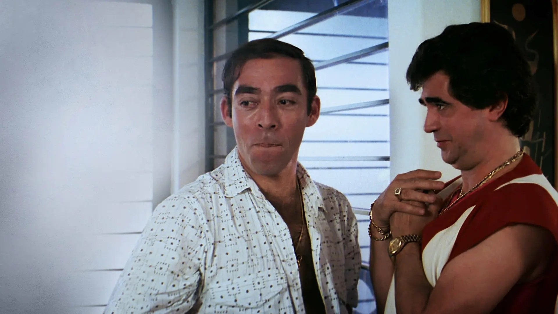 Un macho en el salón de belleza Background