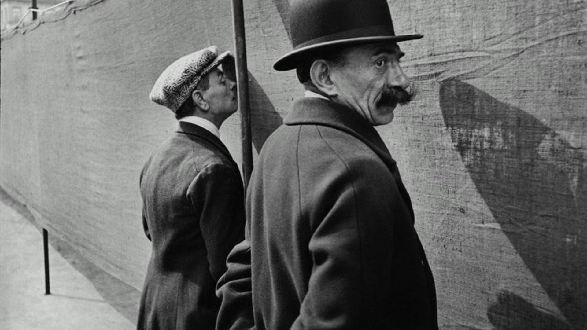 Henri Cartier-Bresson: The Impassioned Eye Background