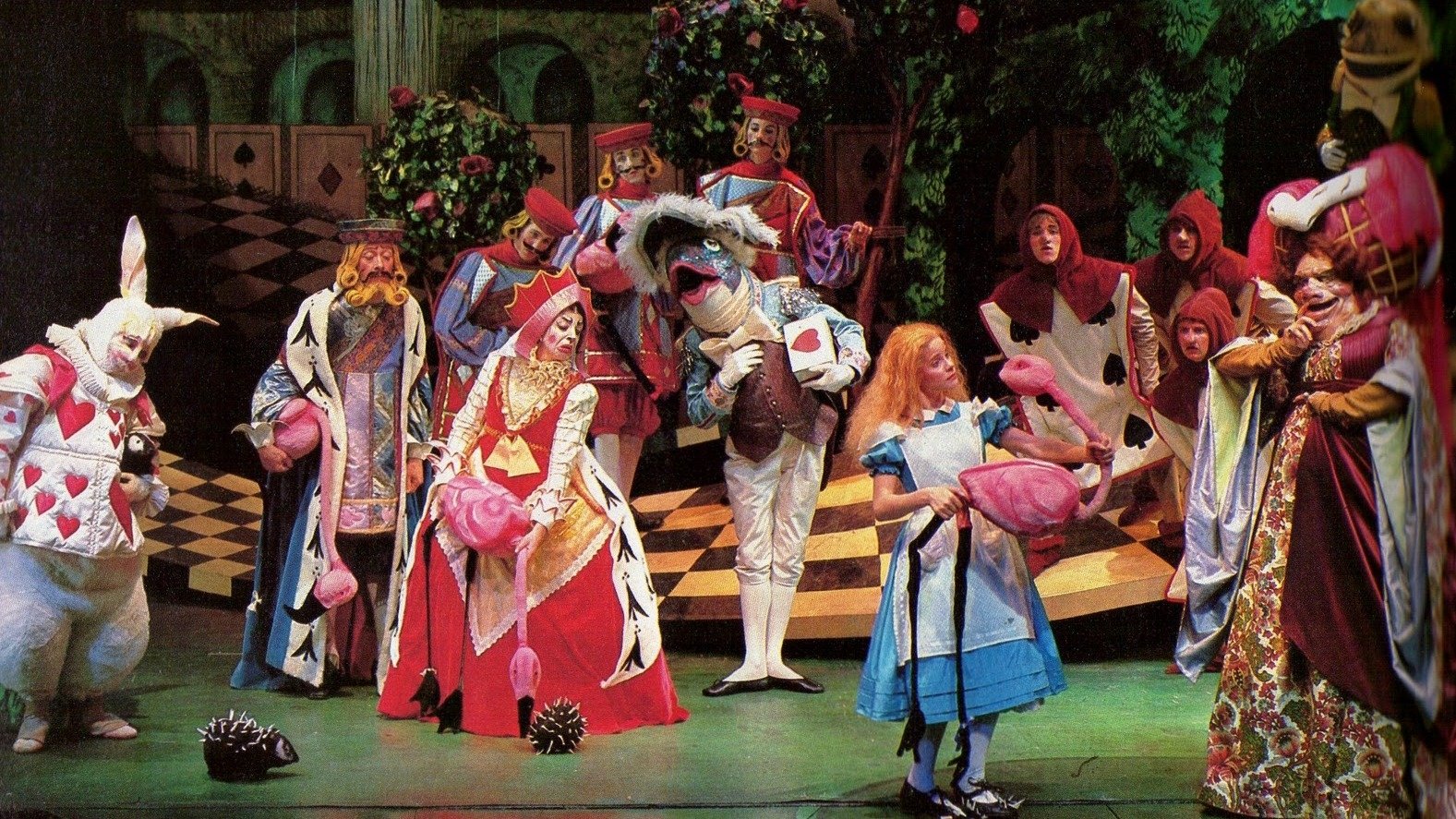 Children's Theatre Company: Alice in Wonderland Background