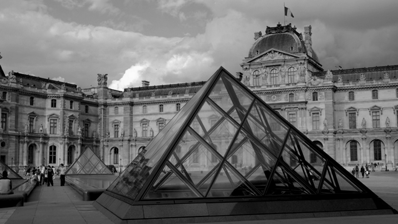 The Battles of the Louvre Background