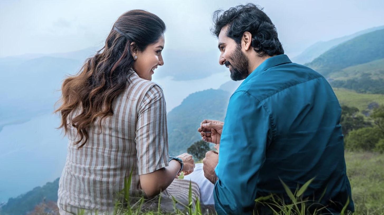 Little Hearts Background