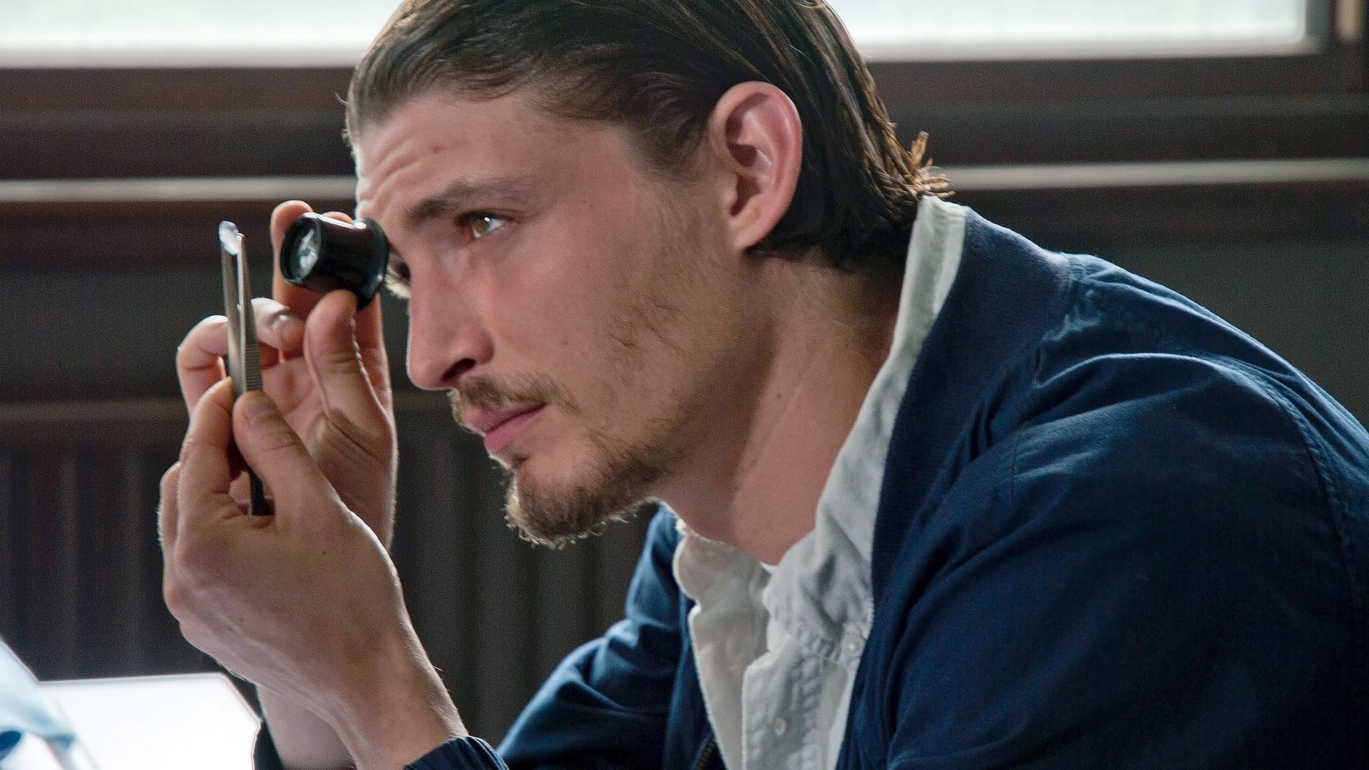 Dark Diamond Background