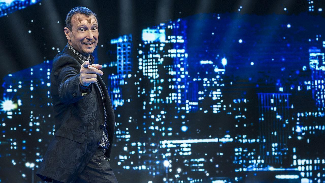 Stasera tutto è possibile Background