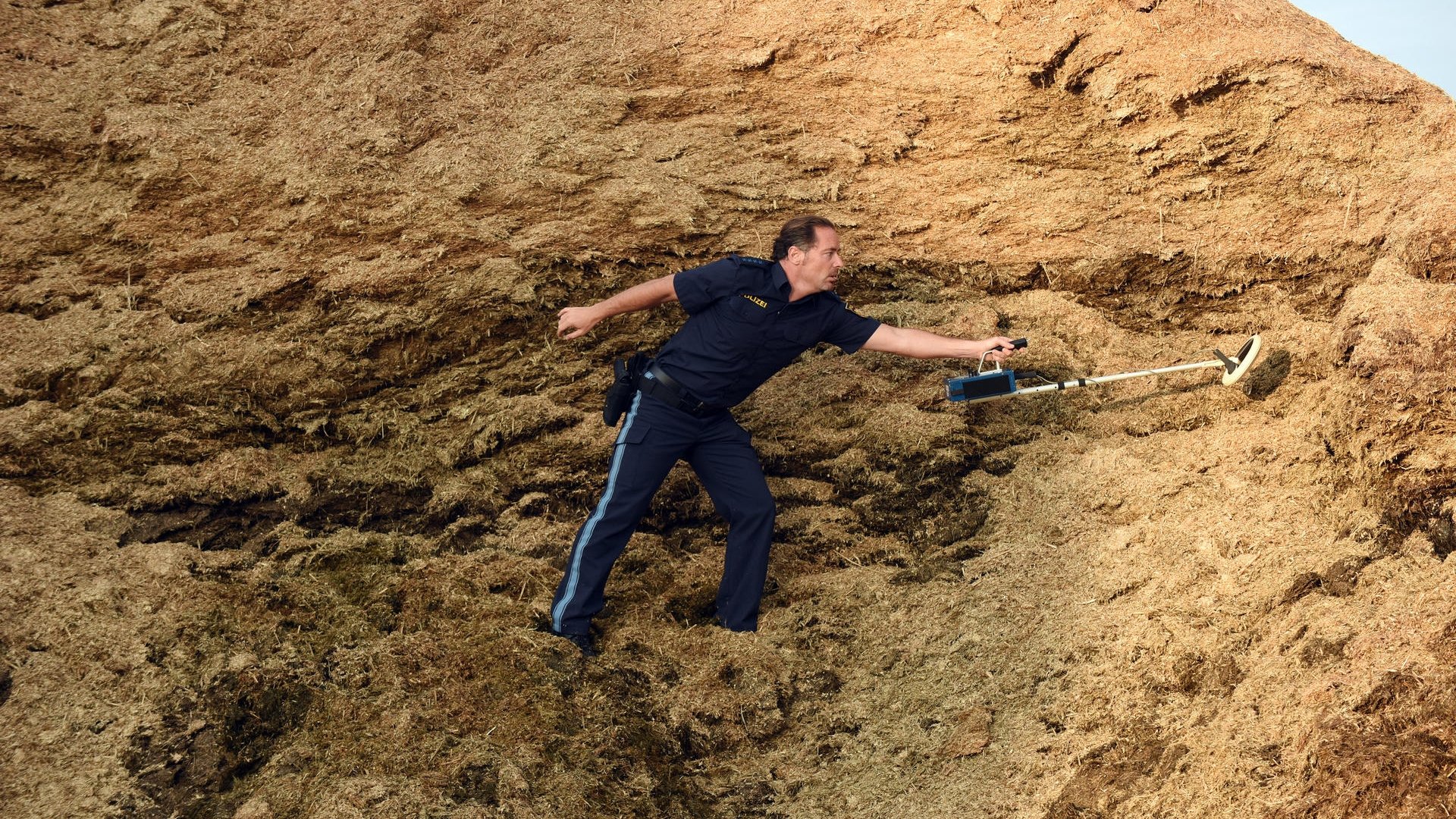 Schwarzach 23 und der Schädel des Saatan Background