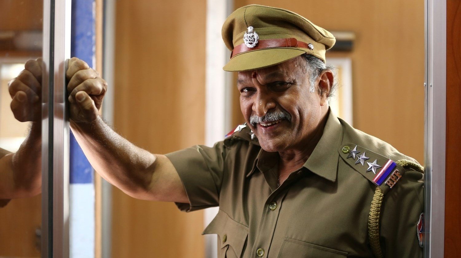 Vaigai Express Background