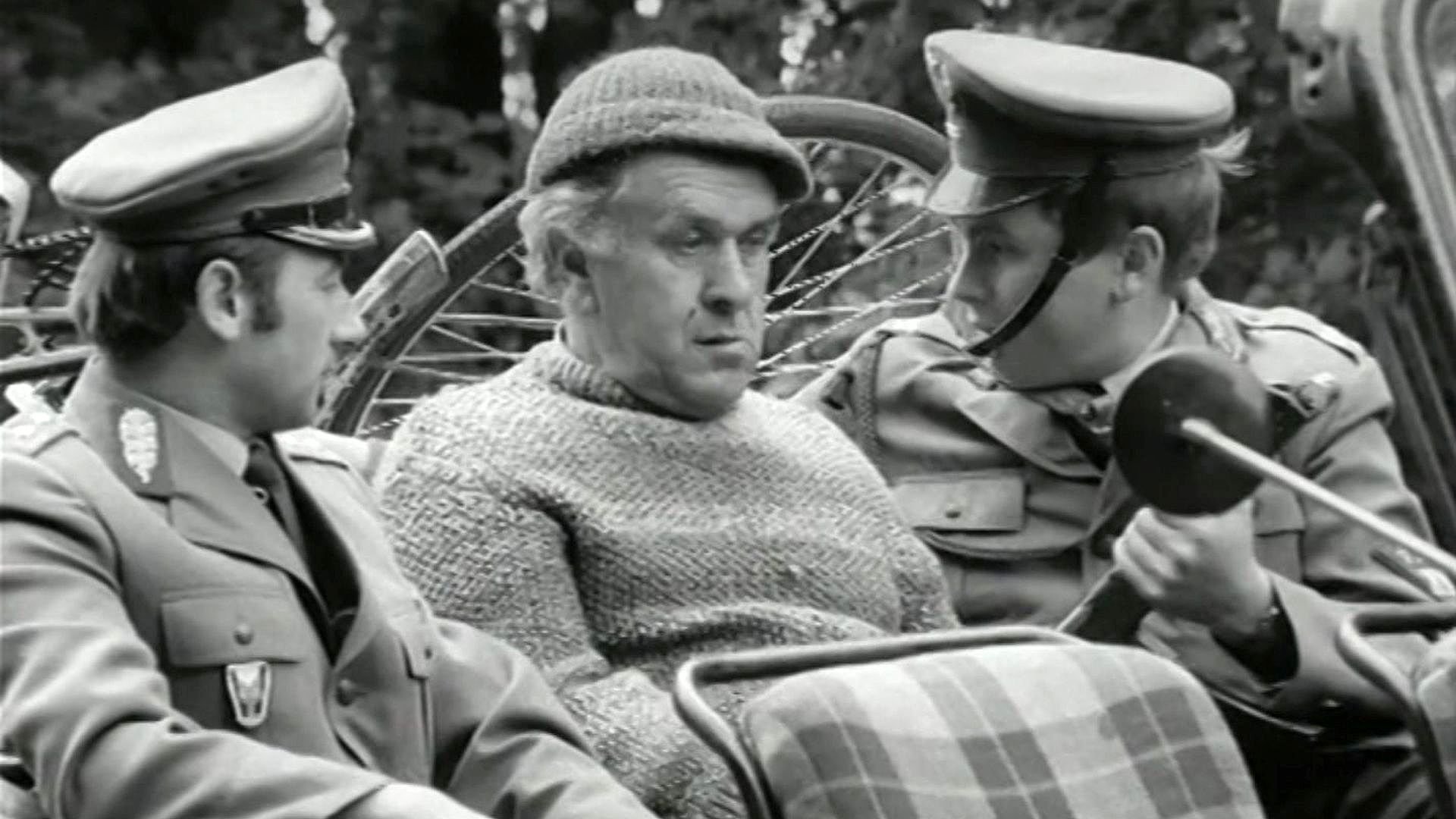 Przygody psa Cywila Background