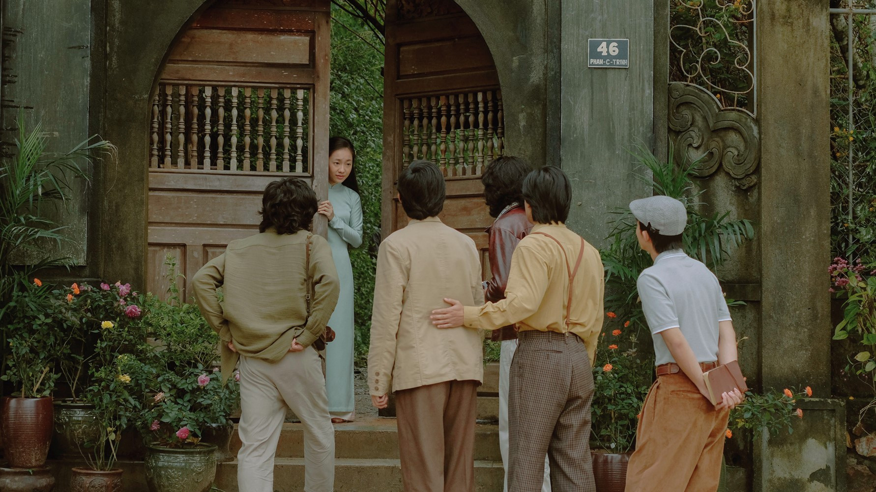 Trinh Cong Son Background