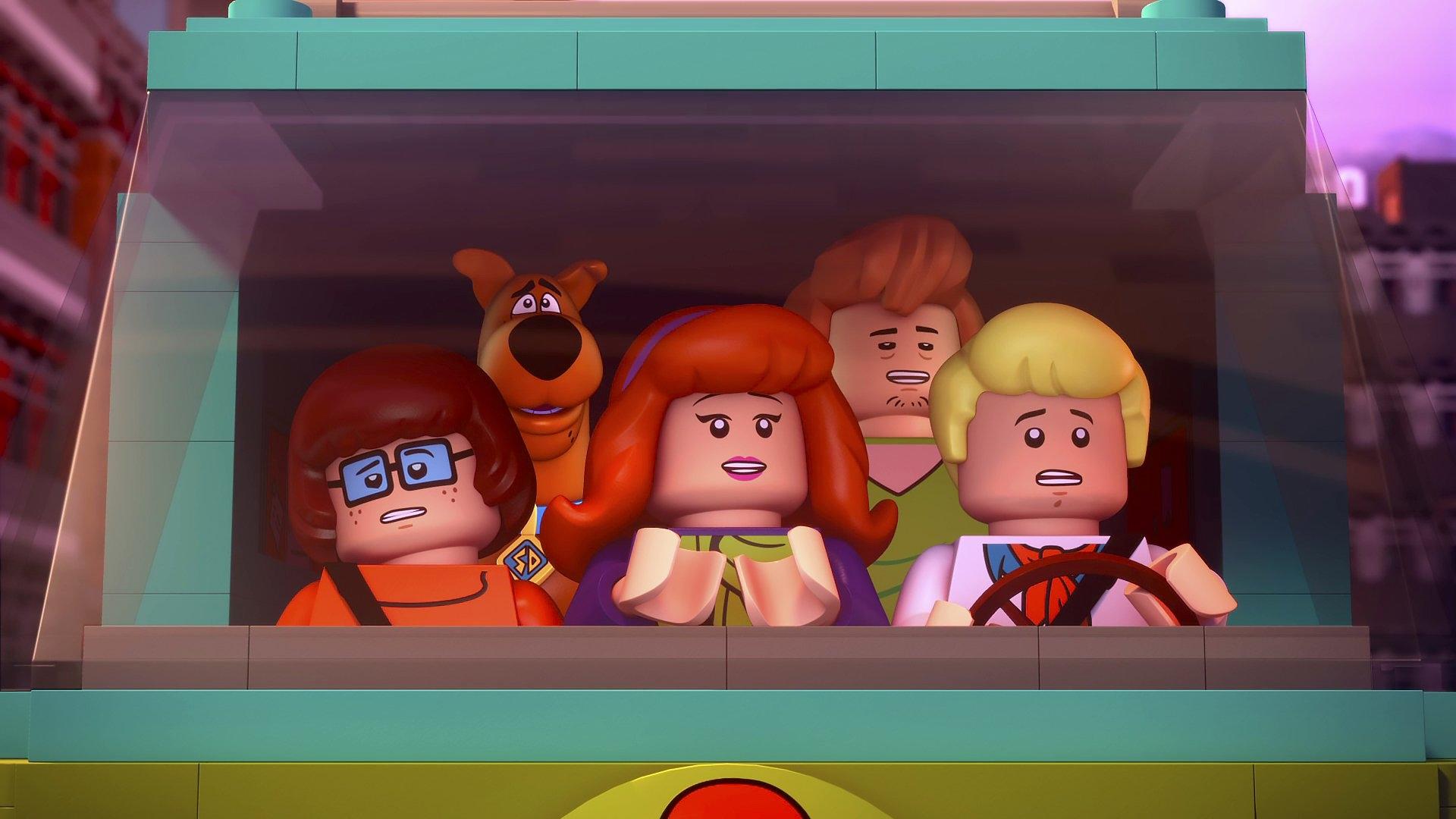 LEGO Scooby-Doo Shorts Background