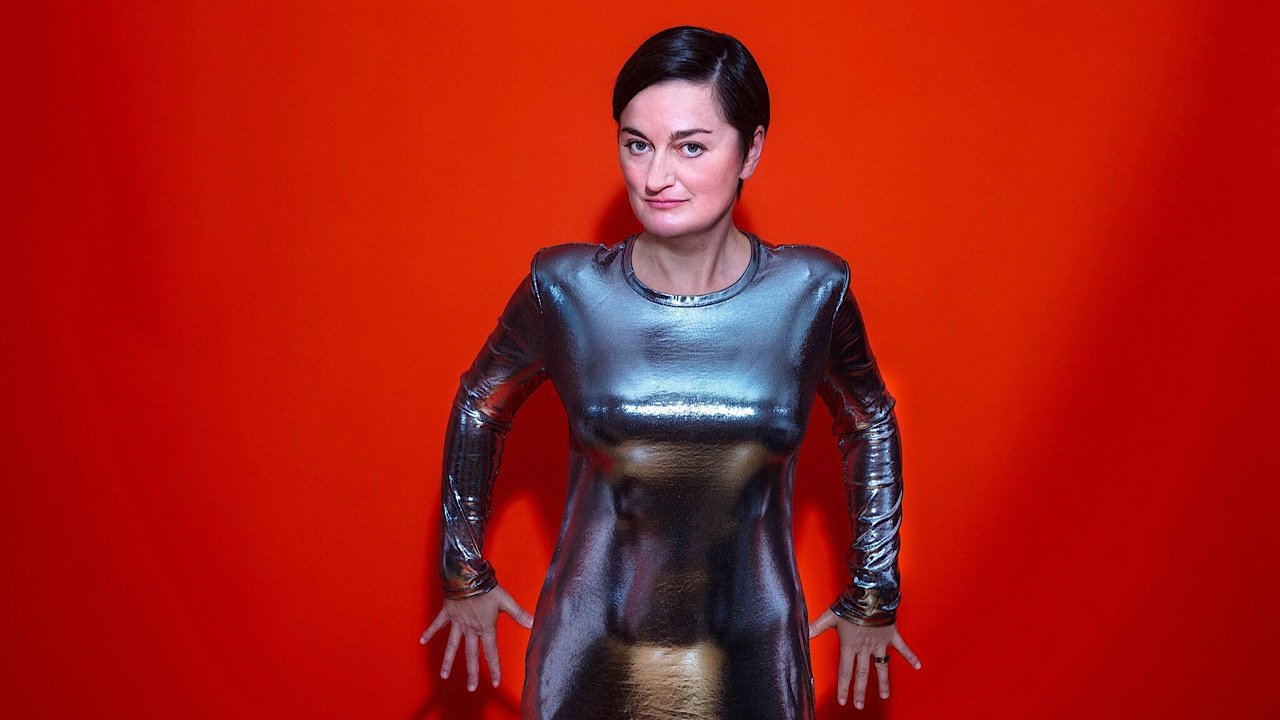 Zoe Lyons: Entry Level Human Background