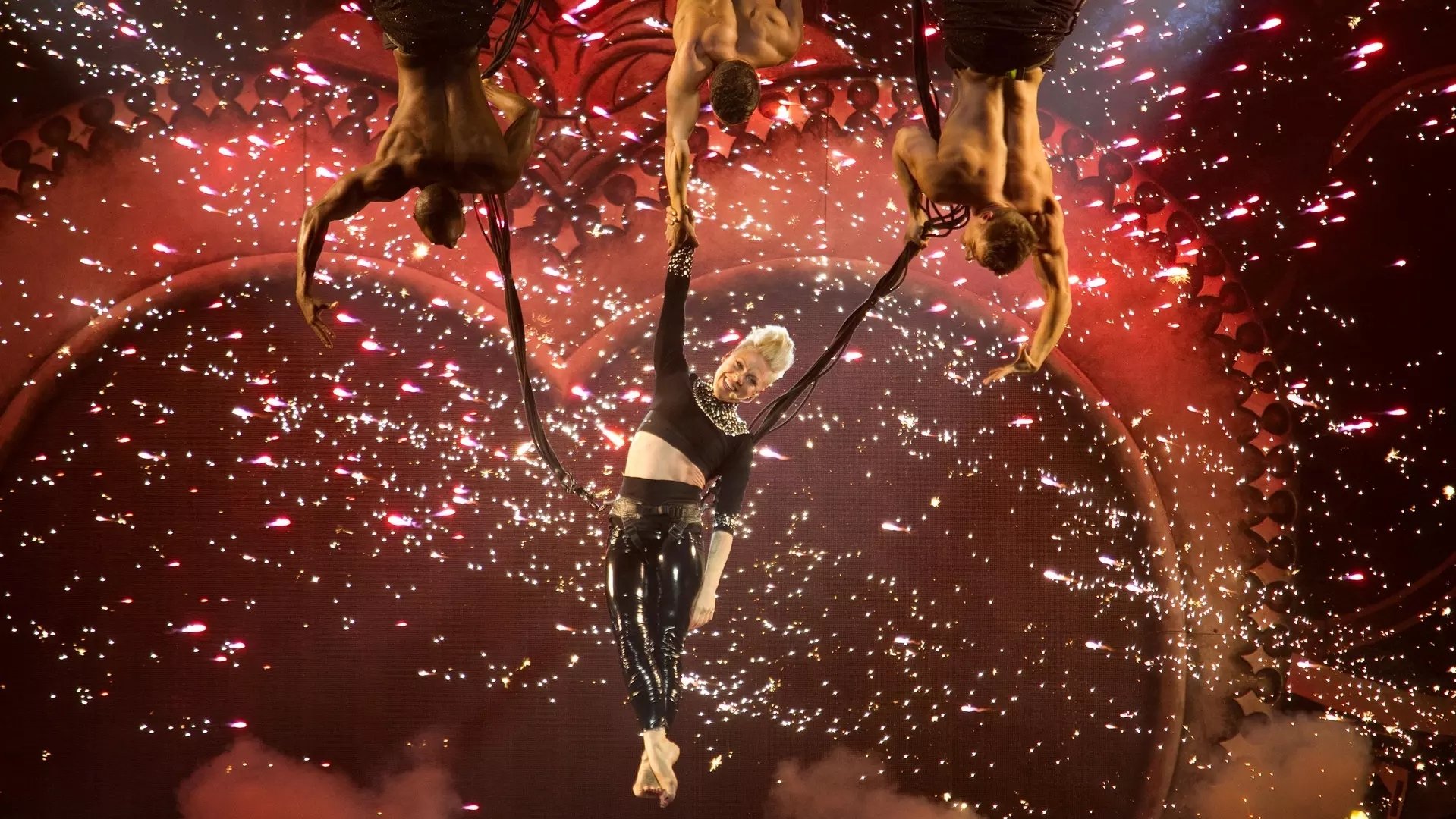 P!NK: The Truth About Love Tour - Live from Melbourne Background