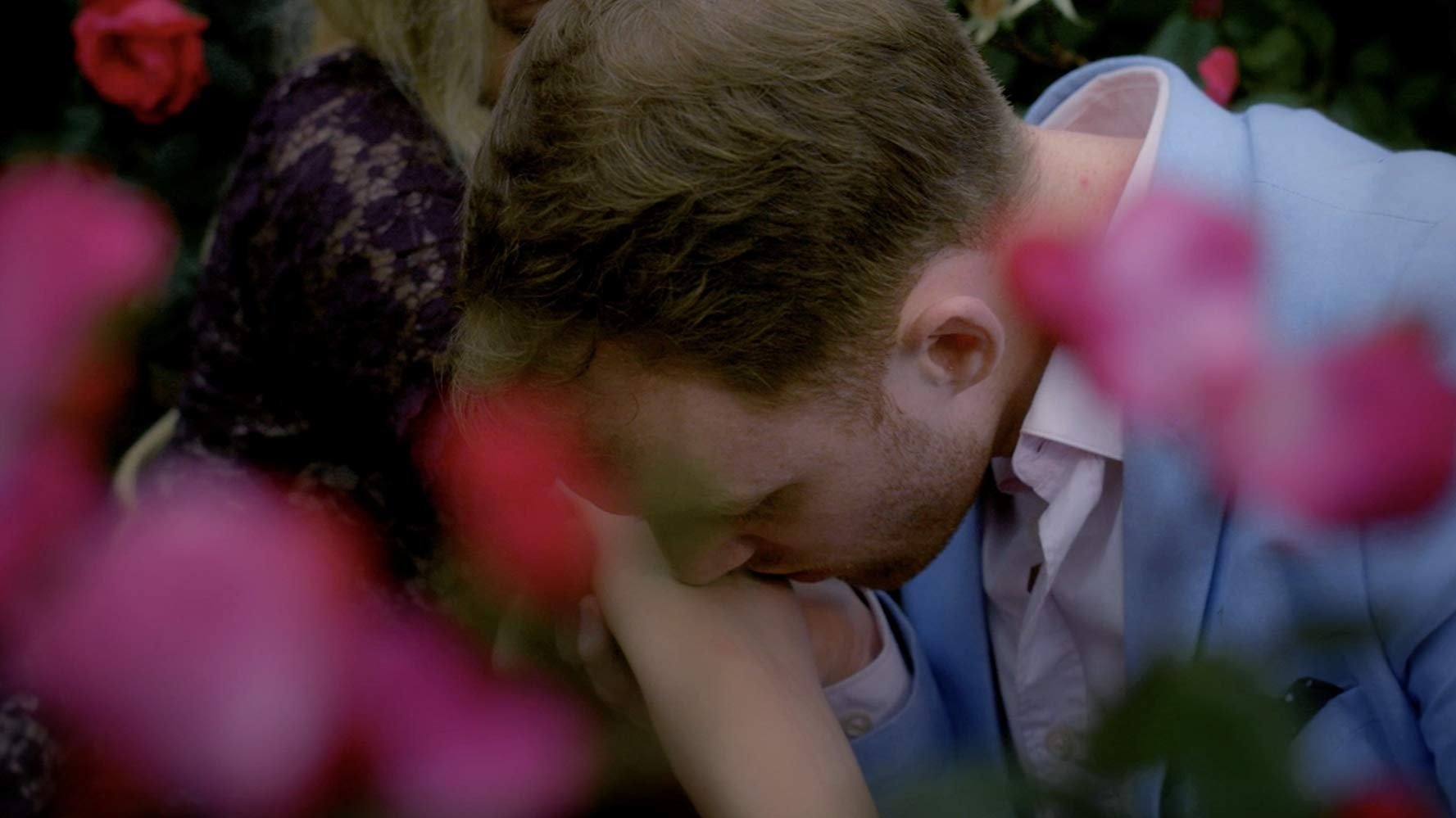 The Texture of Falling Background