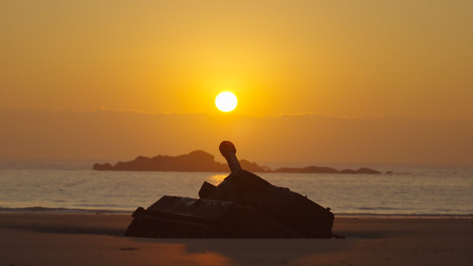 Island in Between Background