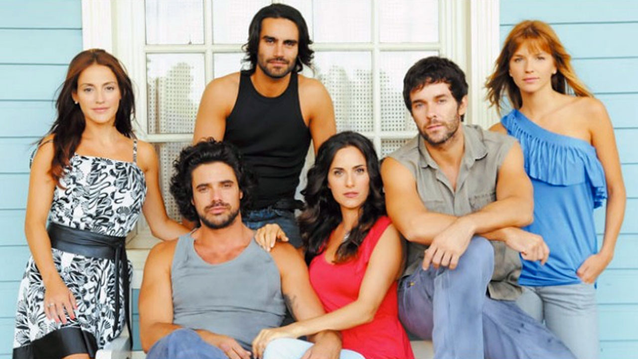 Valientes Background