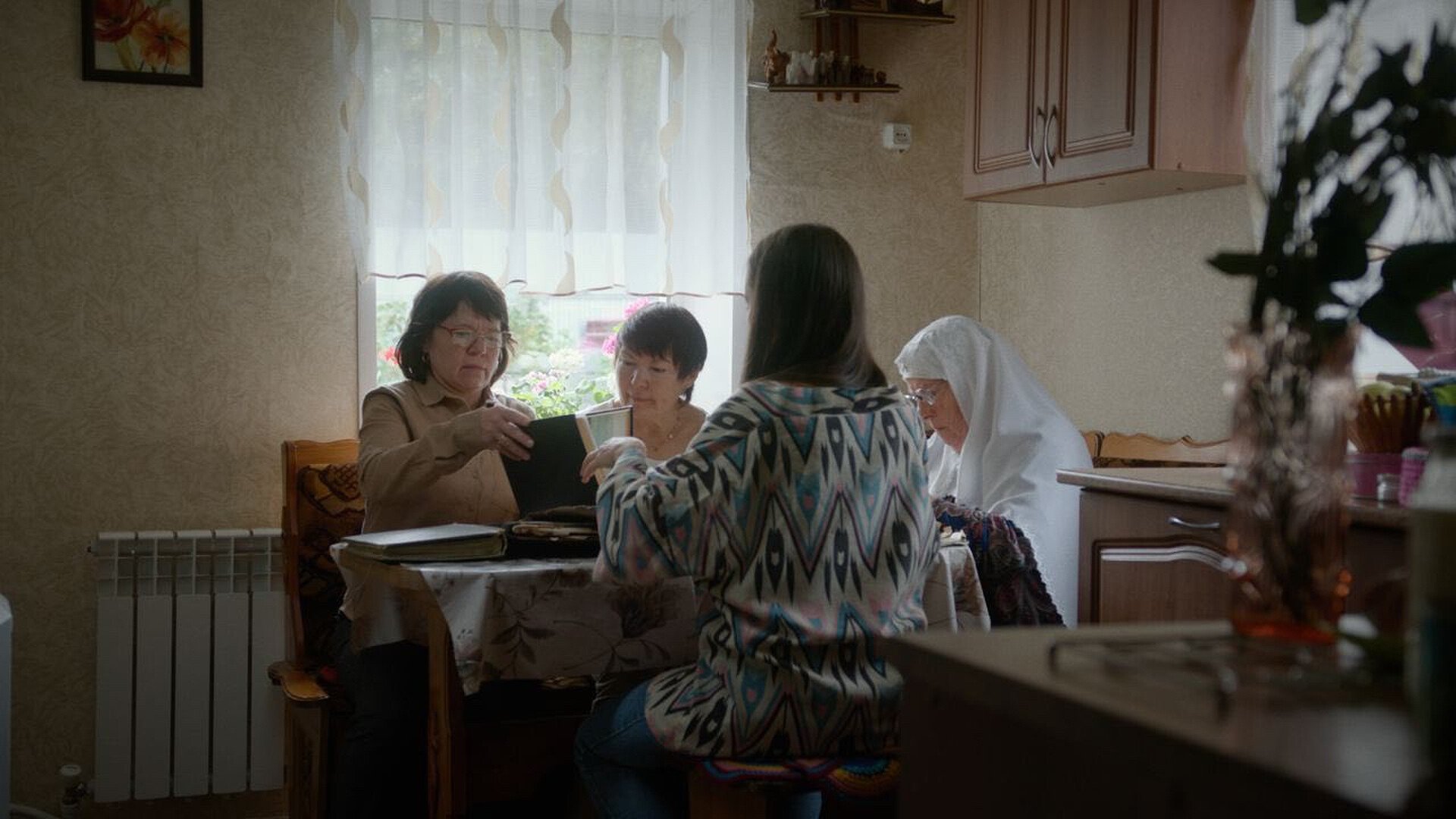 Gingerbread for Her Dad Background