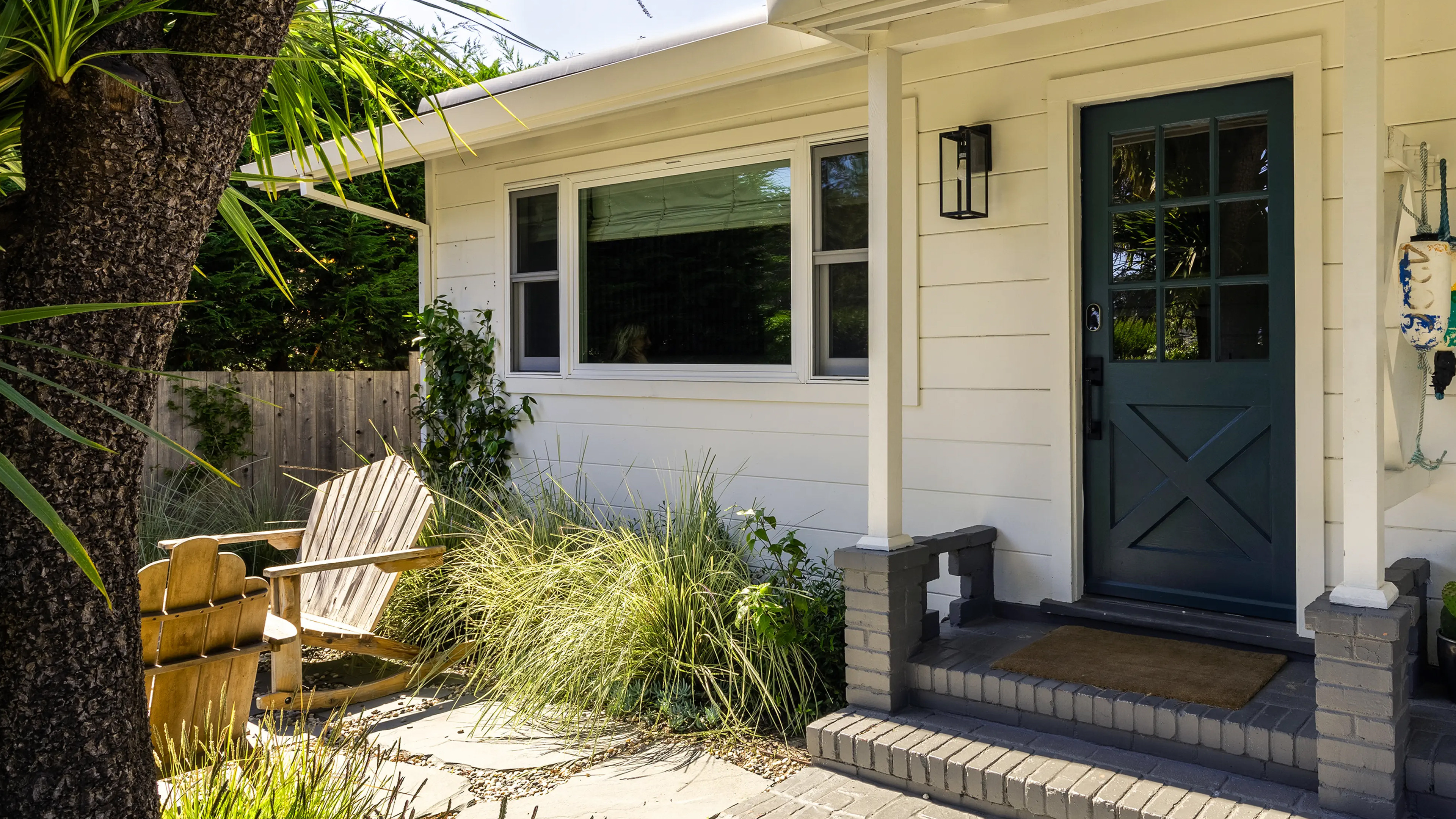 Beach Cottage Chronicles Background