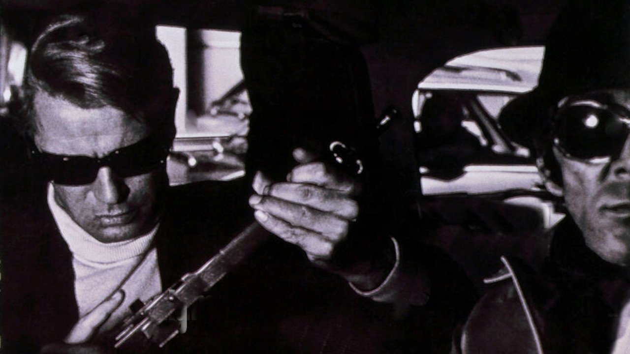 Bandits in Rome Background