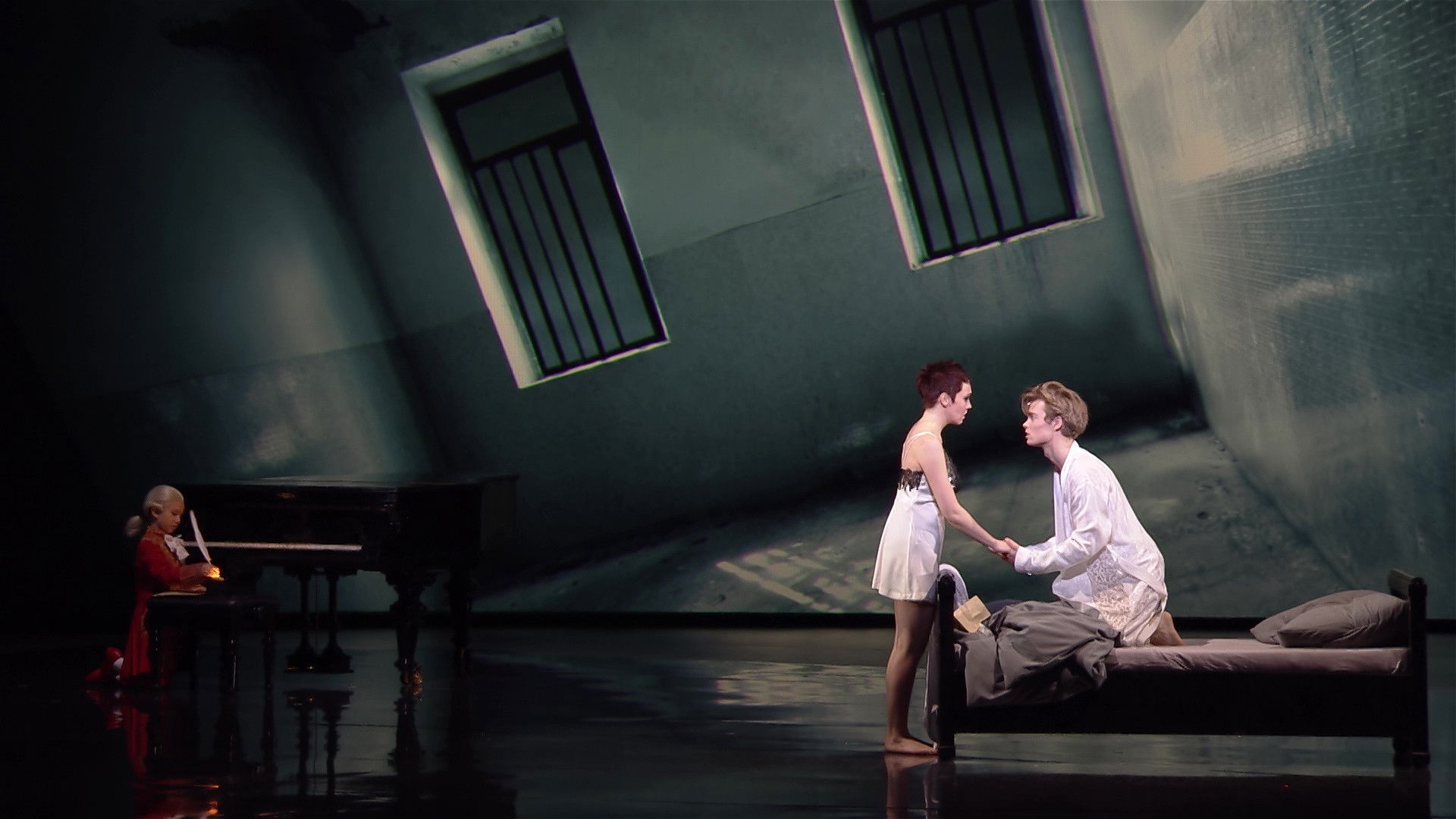 Mozart! The Musical Background