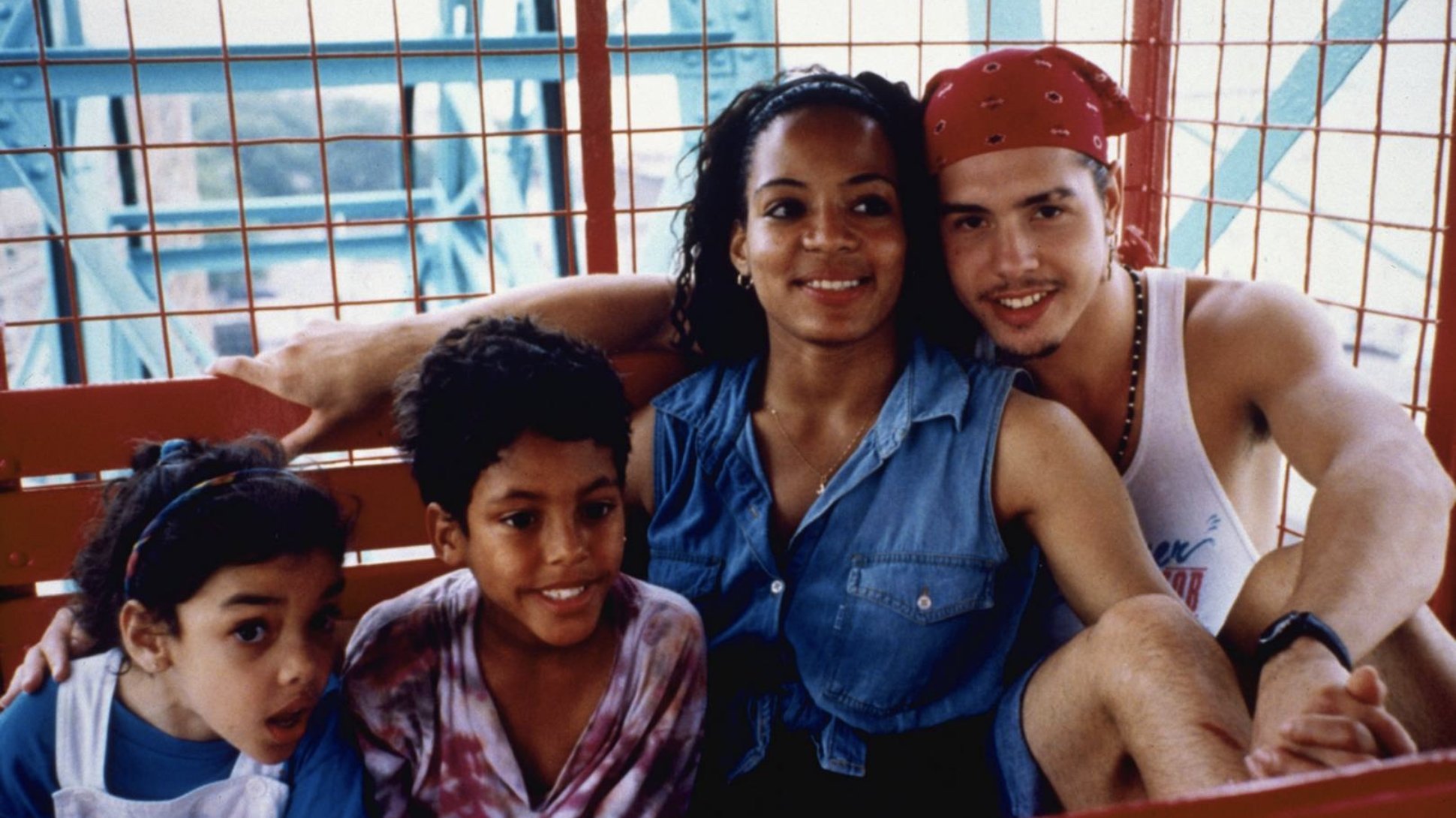 I Like It Like That Background