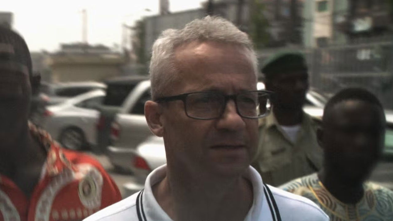 Dødsdømt Background