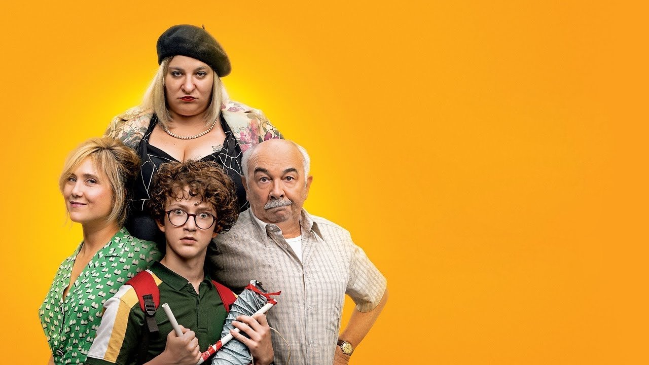 Quand on crie au loup Background