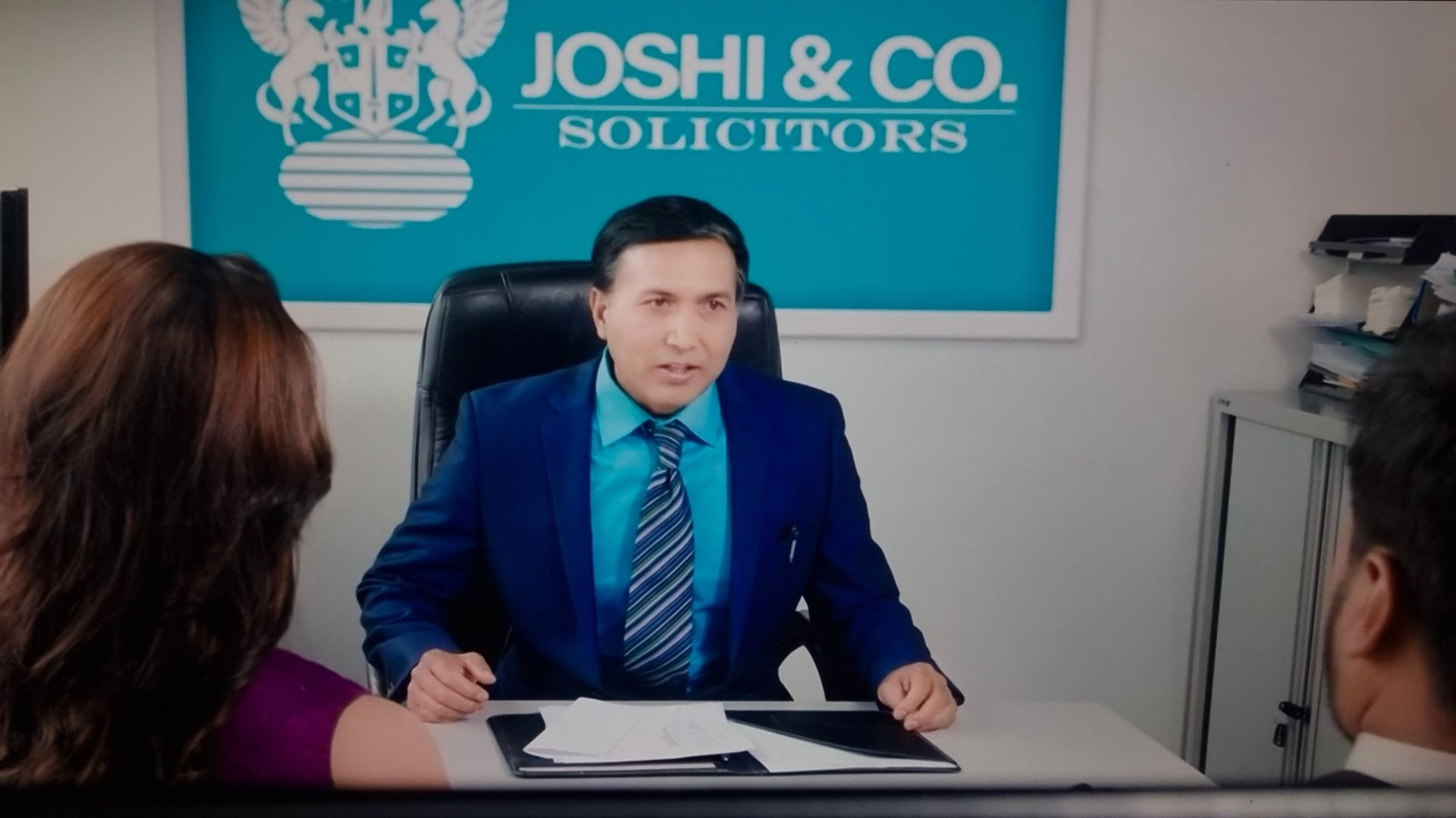 Hello Jindagi Background