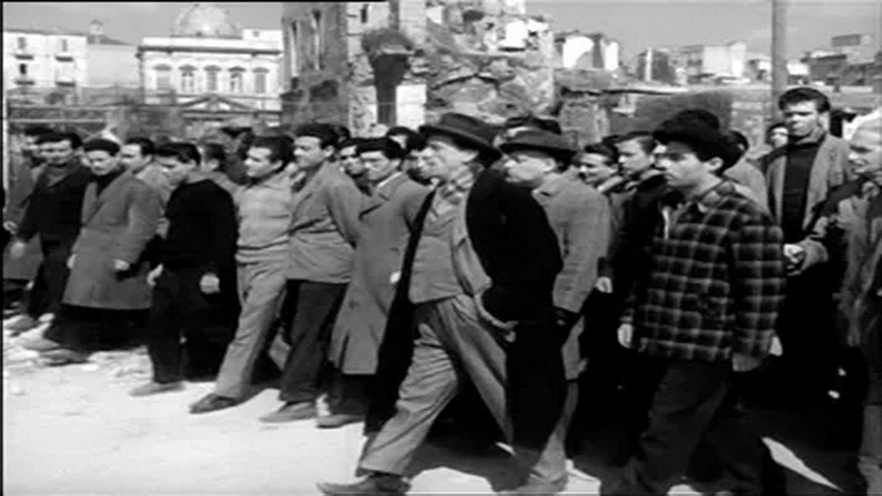 Neopolitans in Milan Background