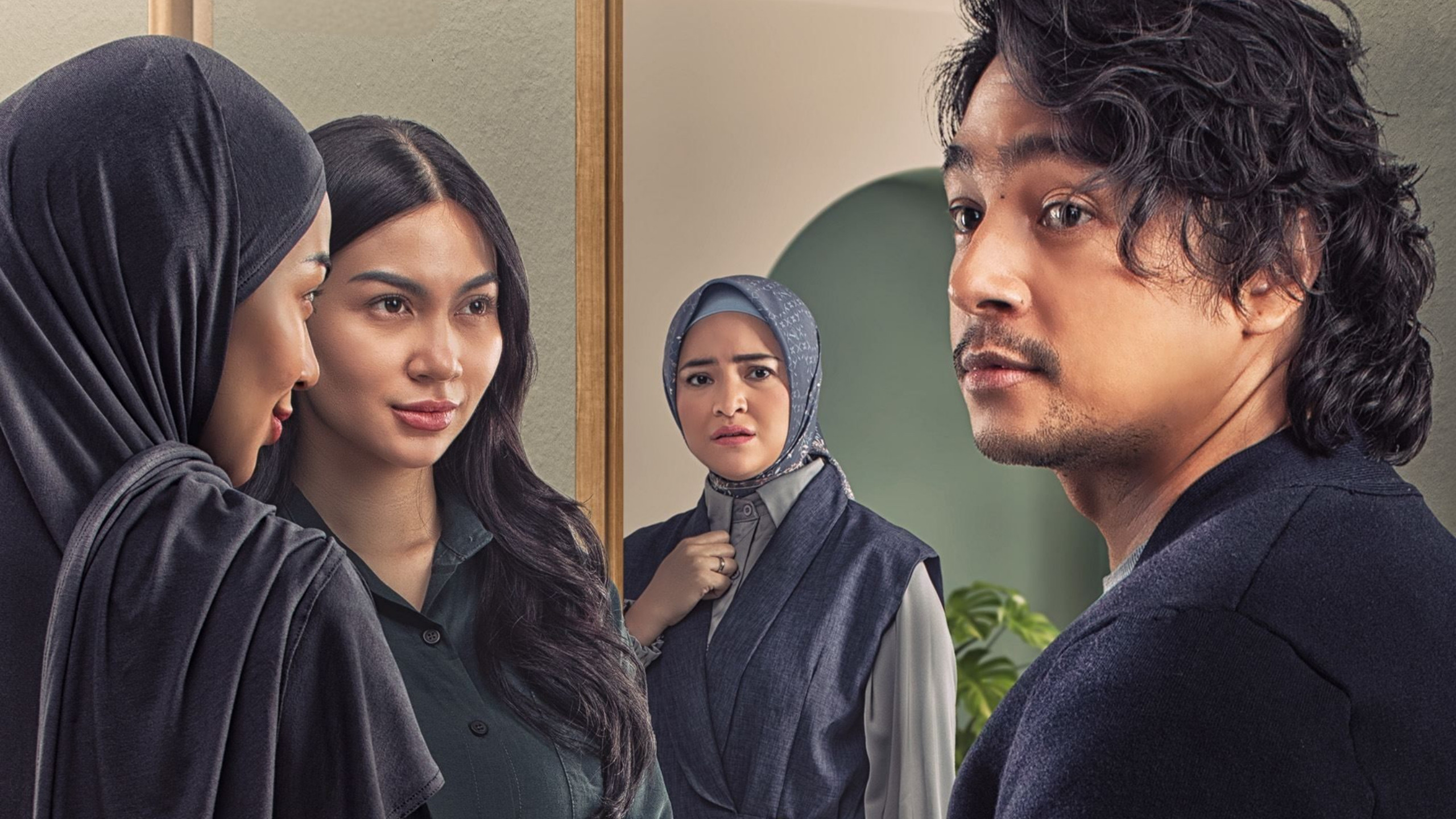 La Tahzan: Cinta, Dosa, Luka... Background