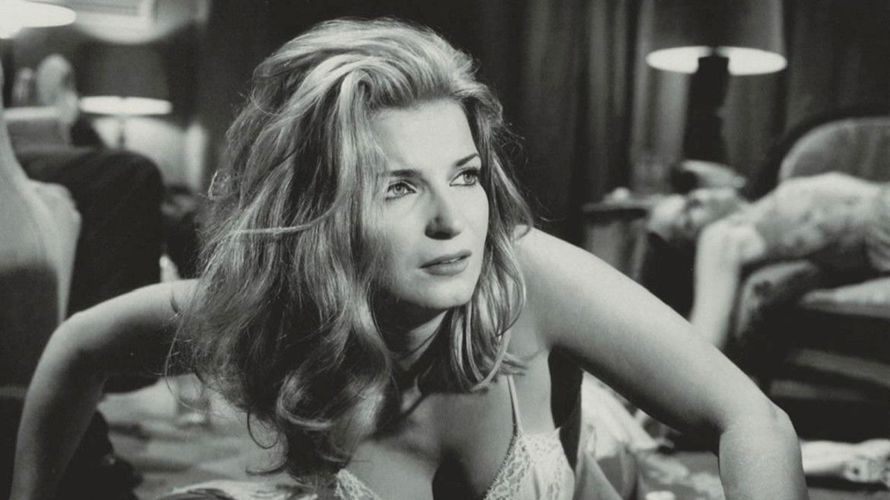 Bonitinha, Mas Ordinária Background