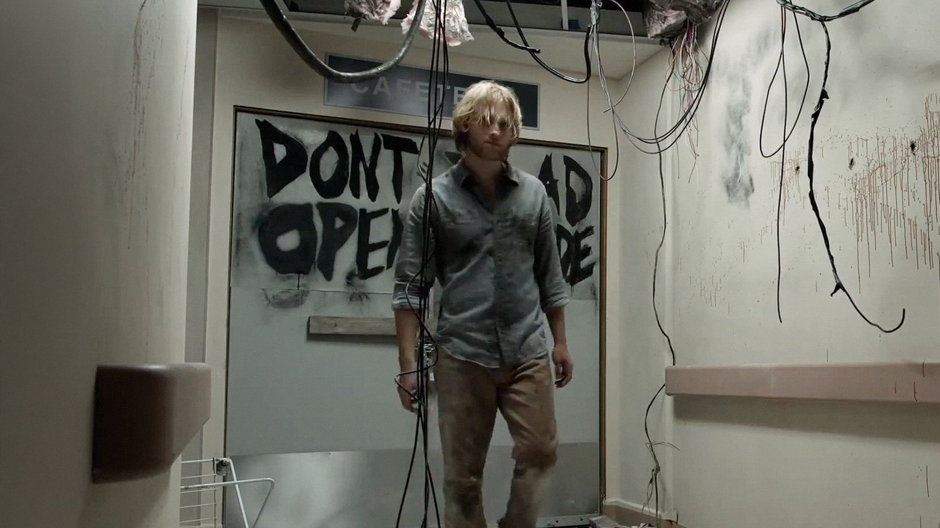 The Walking Dead: The Oath Background