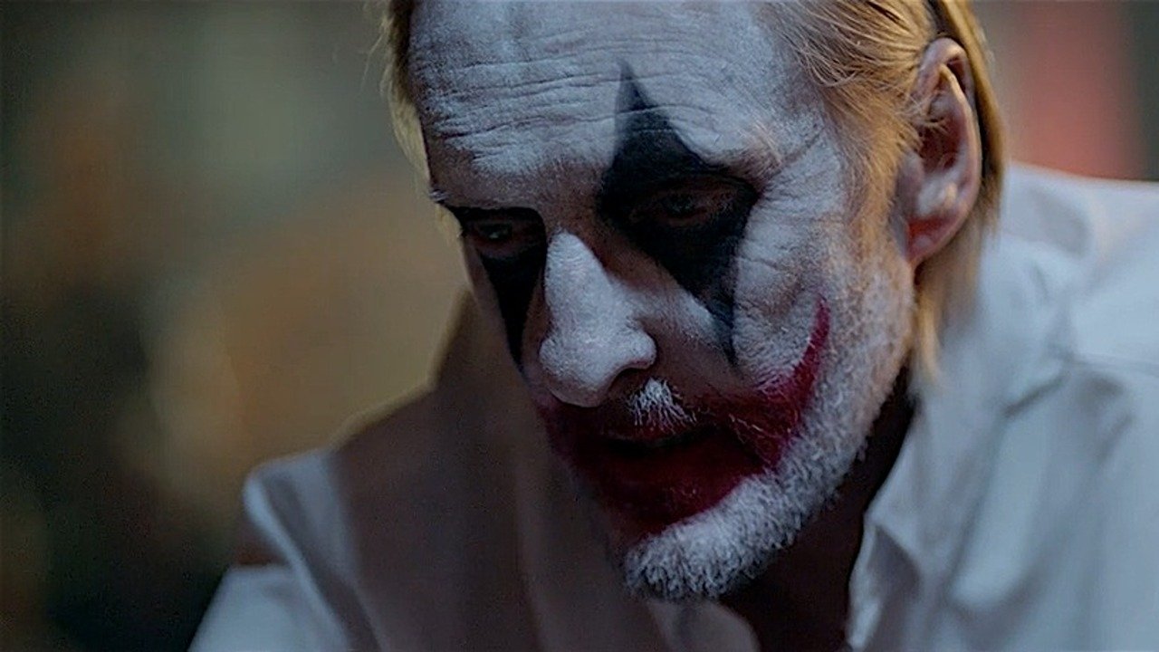 Hole In The Wall Background