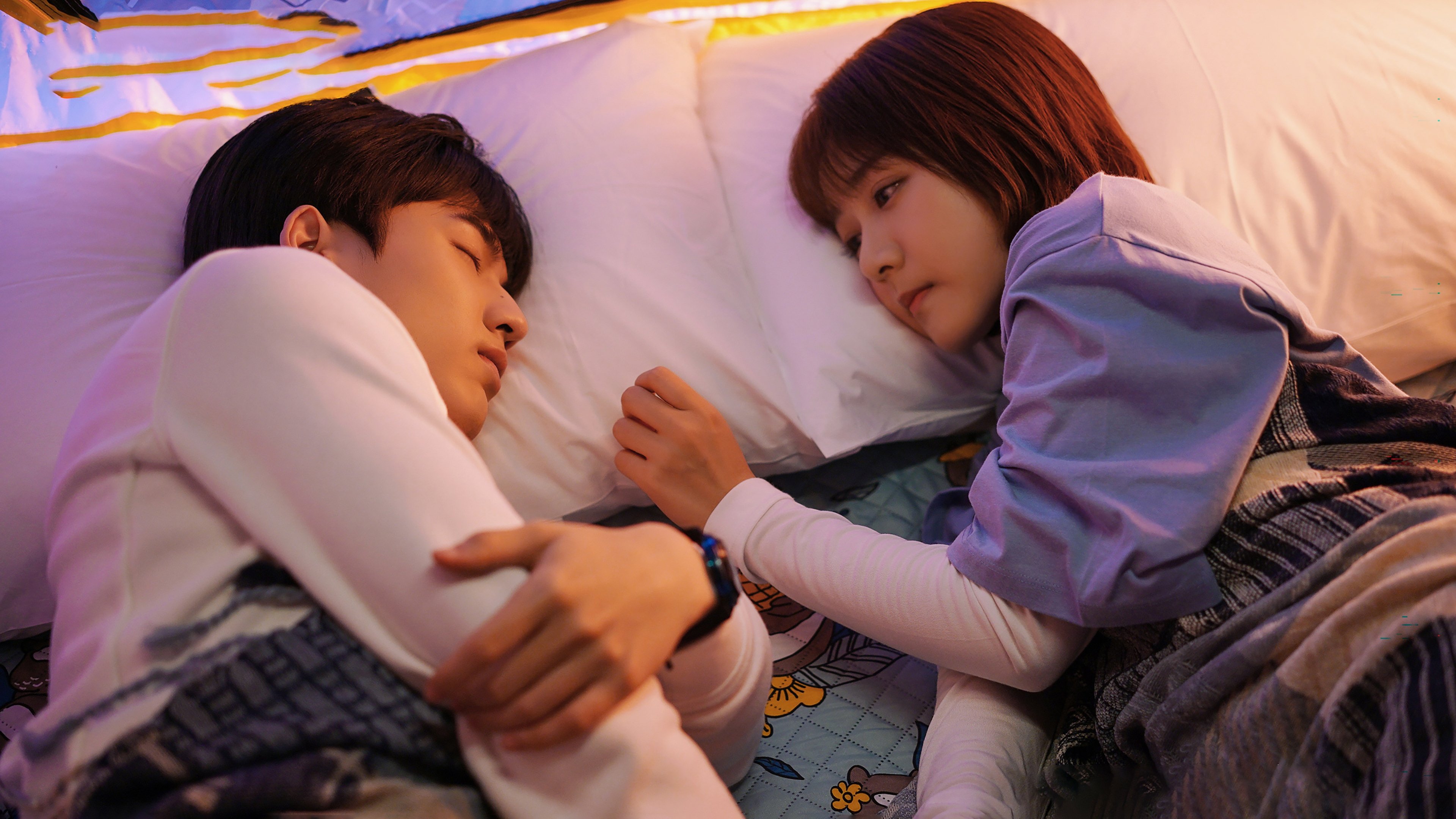 Sparkle Love Background