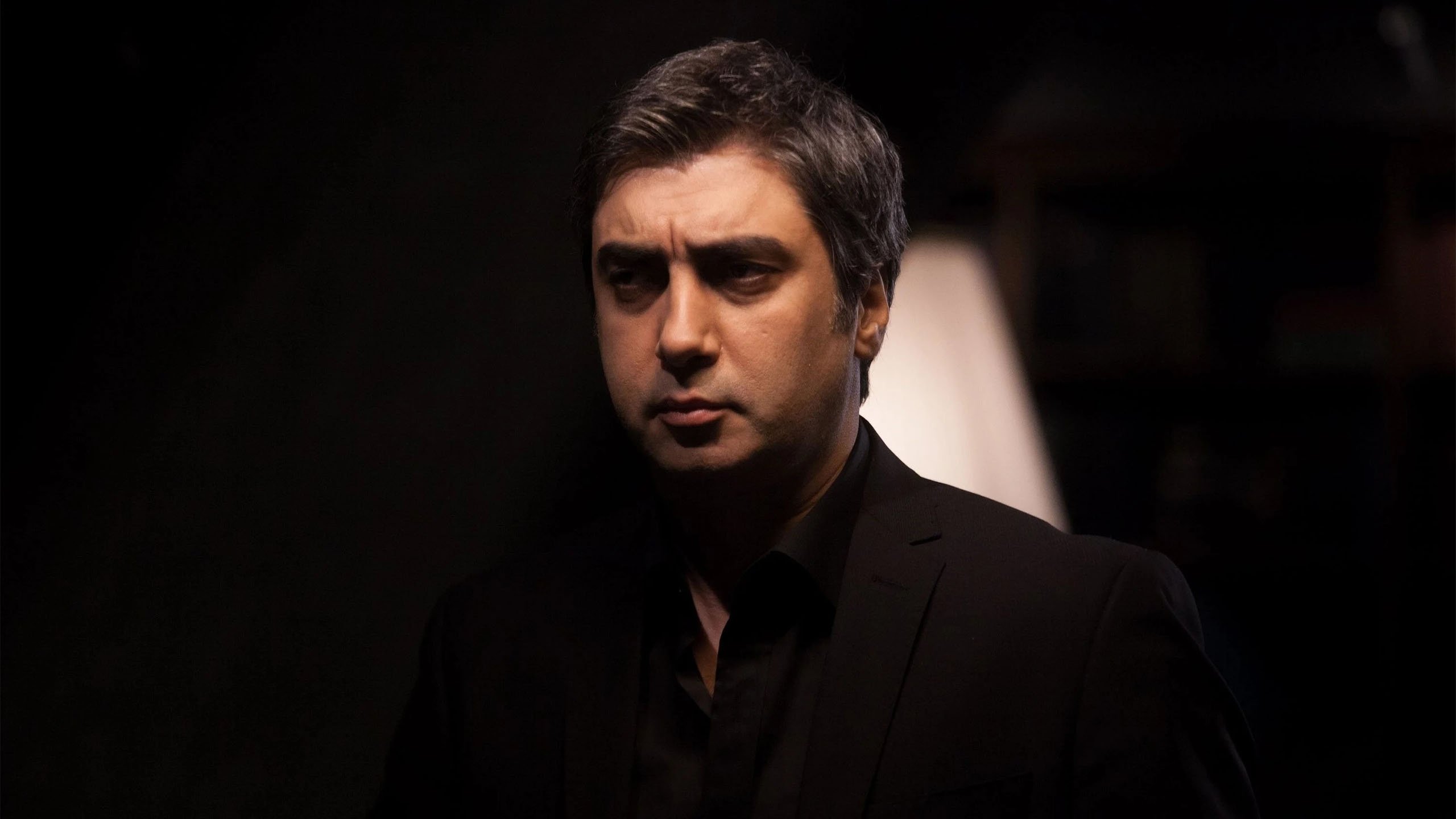 The Valley of The Wolves Background