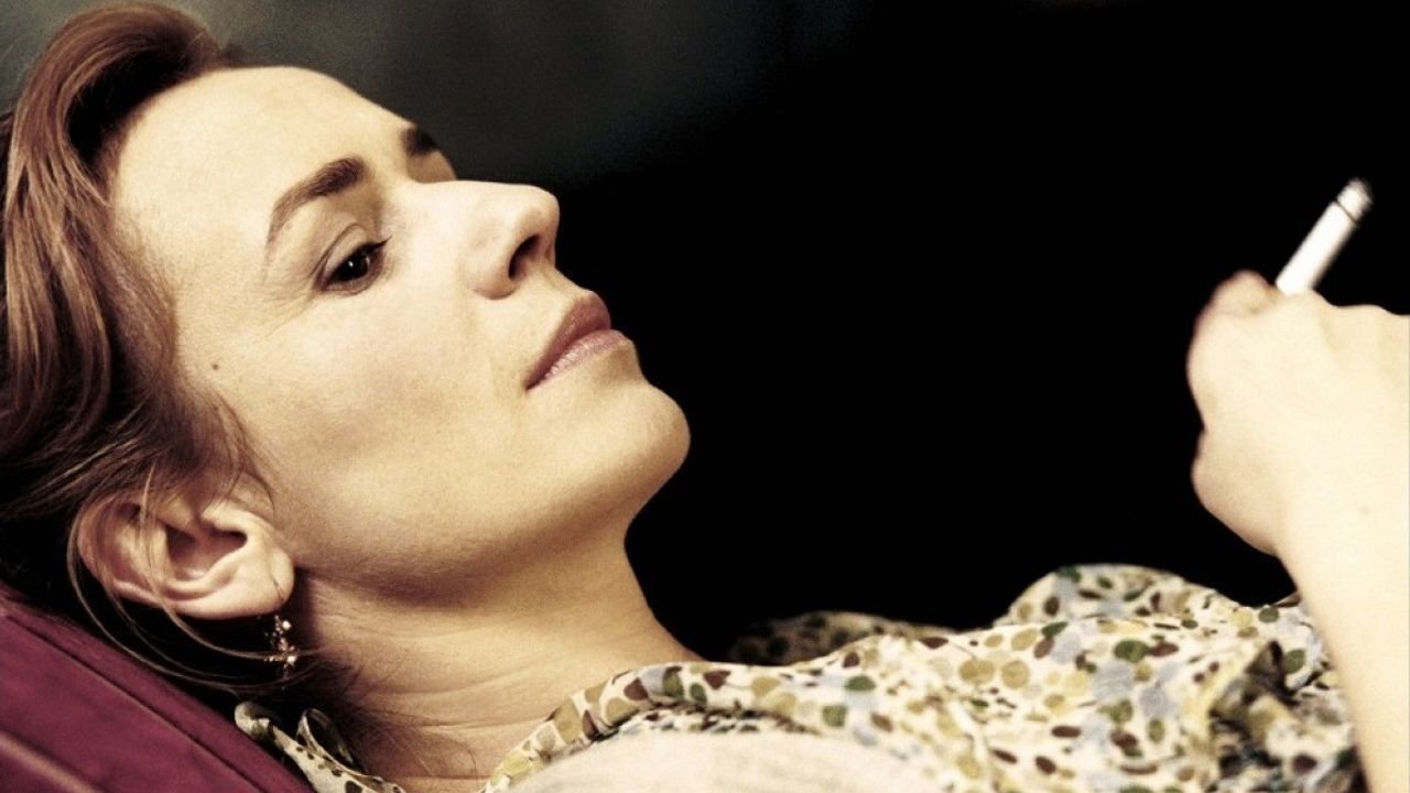 Intimate Strangers Background