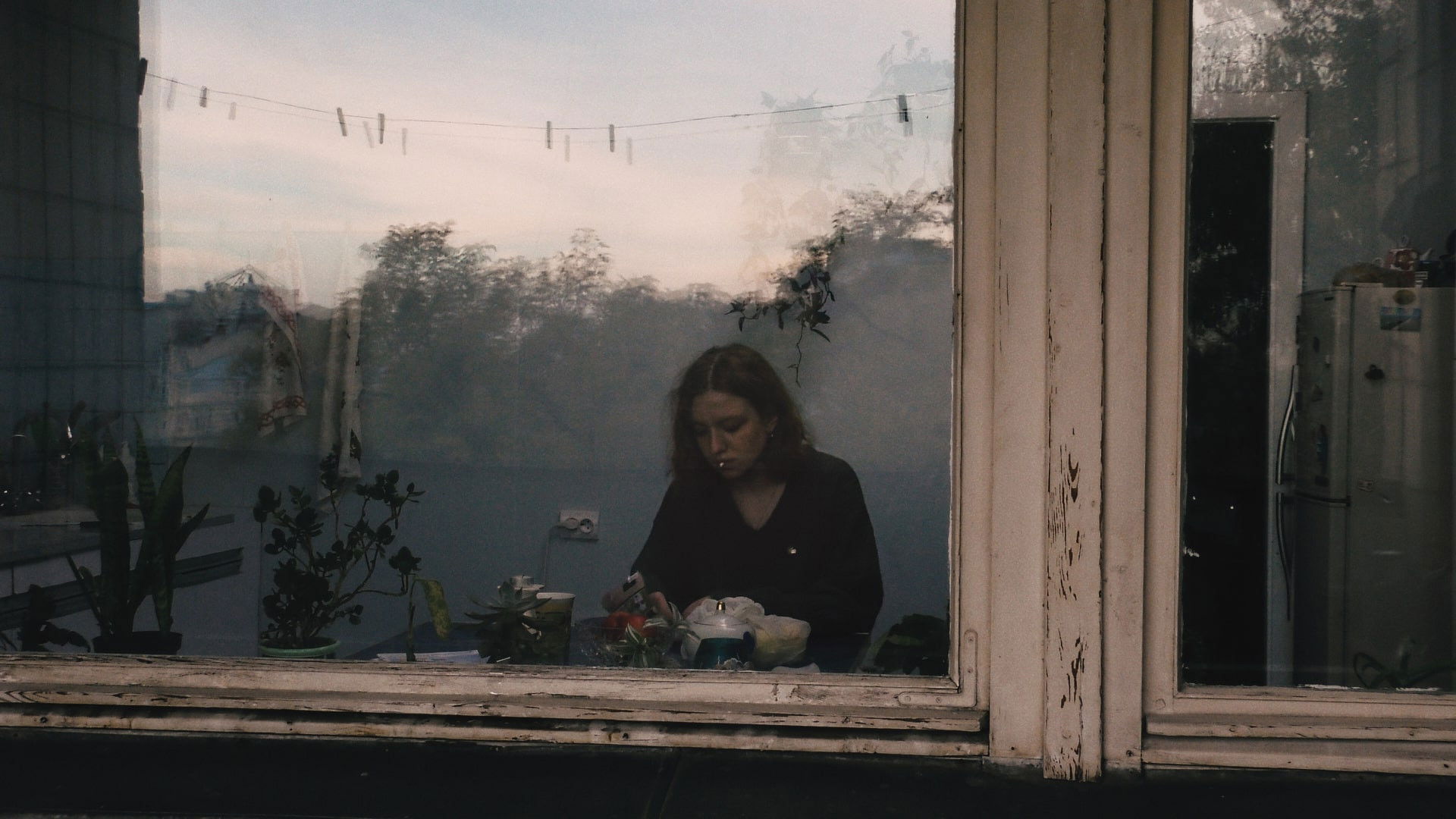 Thoughts on Peace in an Air Raid Background