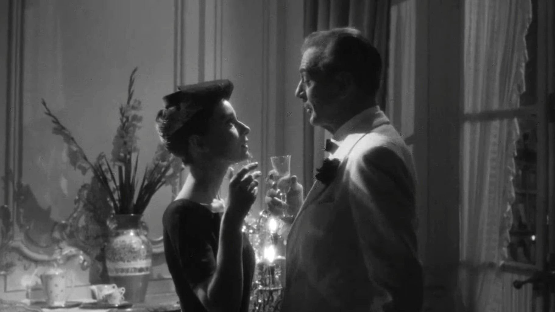 Love in the Afternoon Background