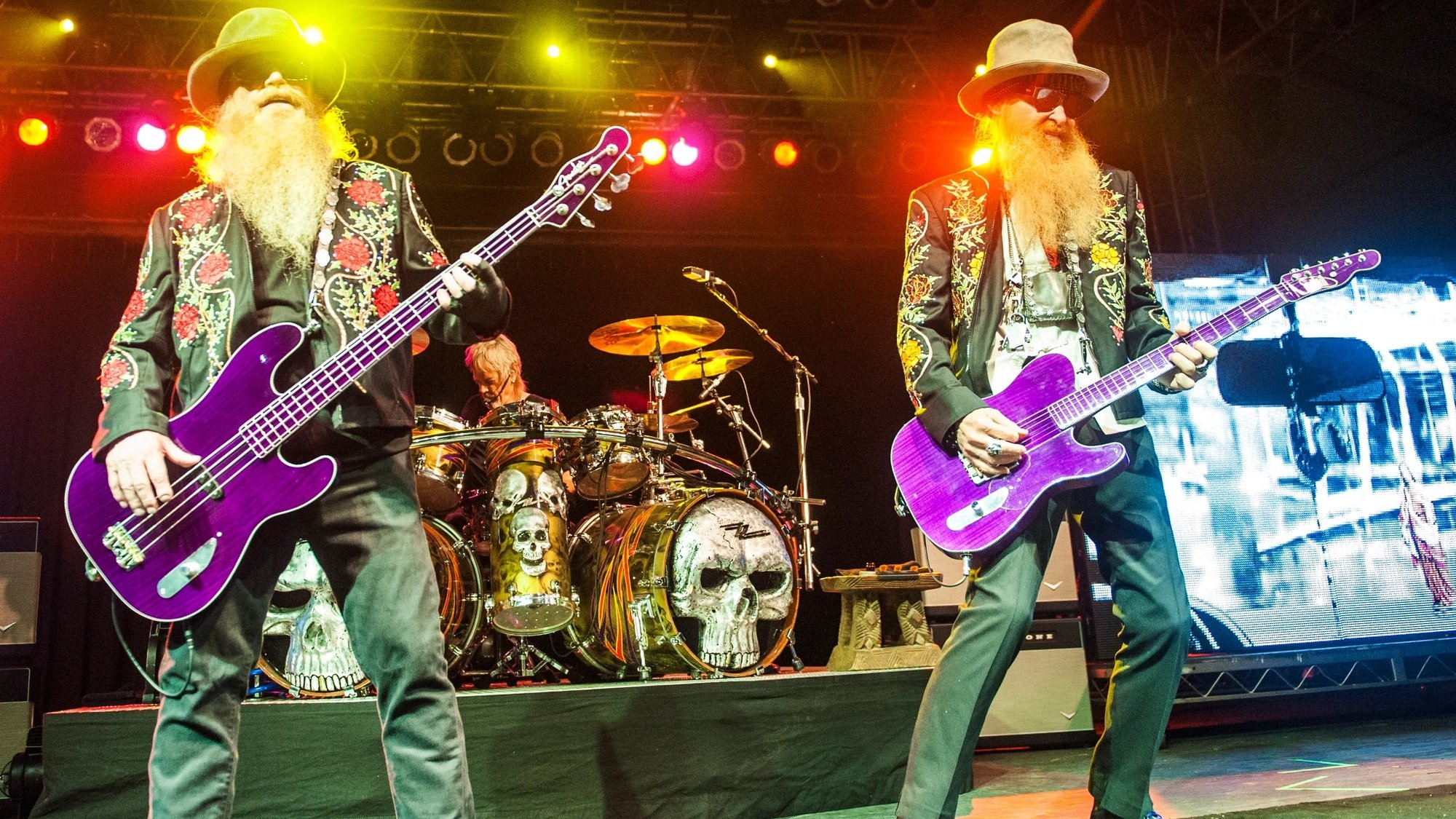 ZZ Top: Live at Bonnaroo 2013 Background