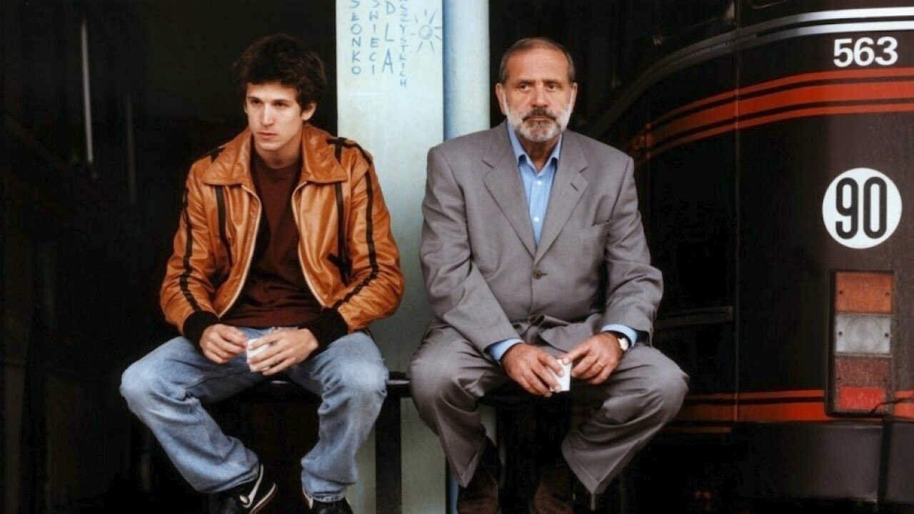 Je règle mon pas sur le pas de mon père Background