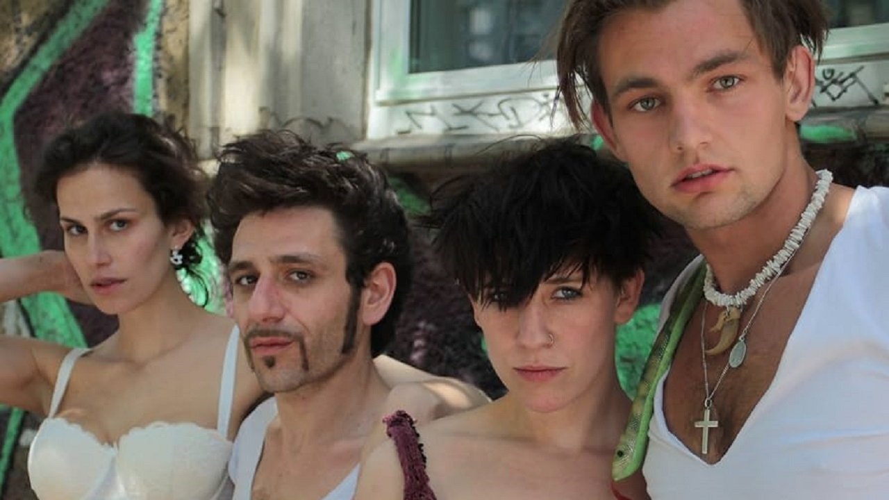 Berlin für Helden Background