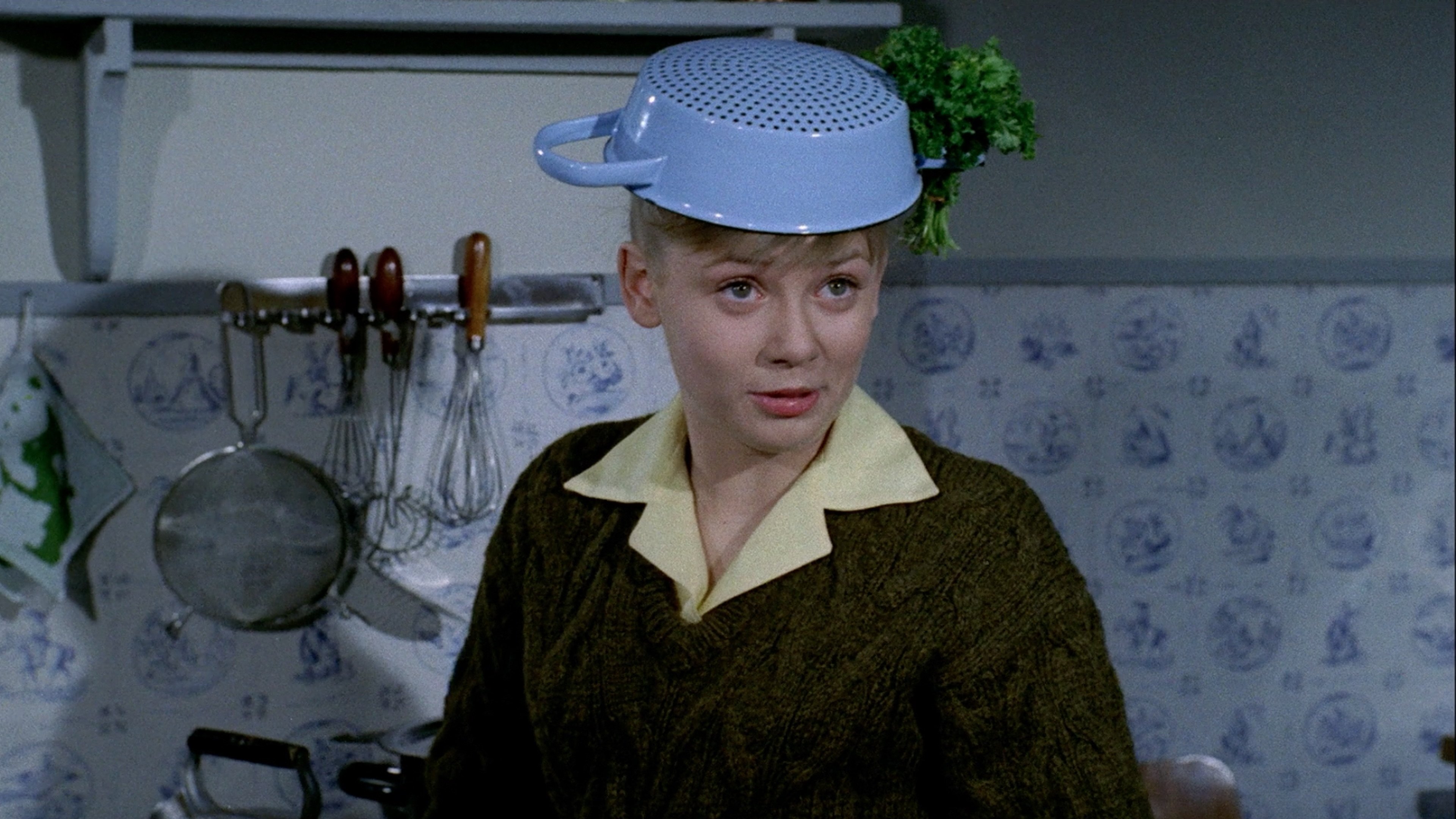 Han, hun, Dirch og Dario Background