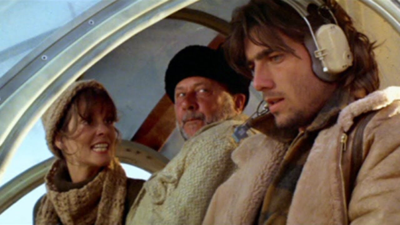 Race for the Yankee Zephyr Background