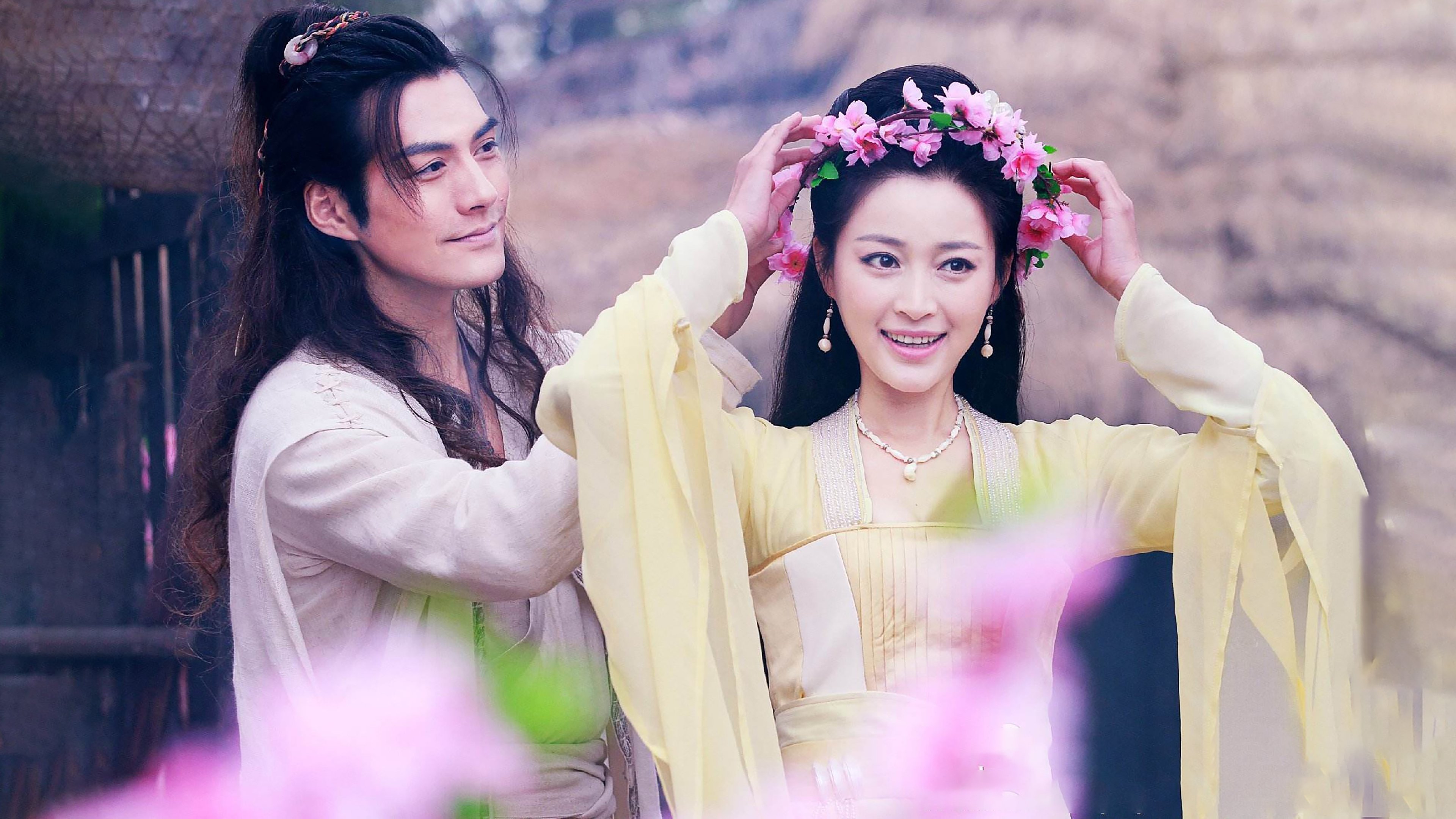 The Shaw Eleven Lang Background